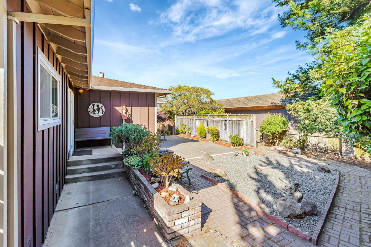 1020 Green Valley Road