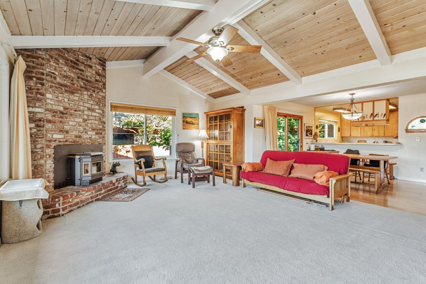 1020 Green Valley Road