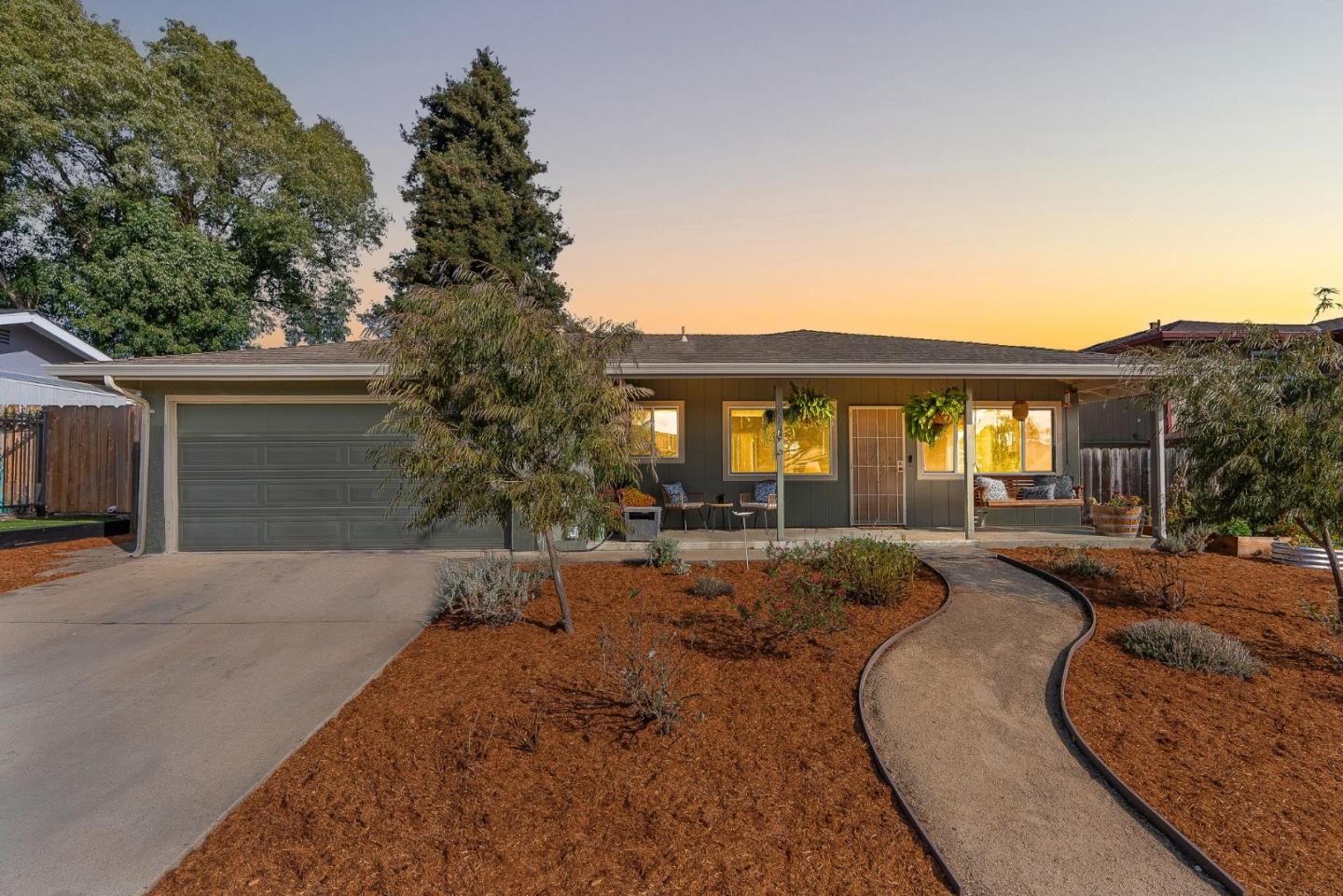 116 Lester Court