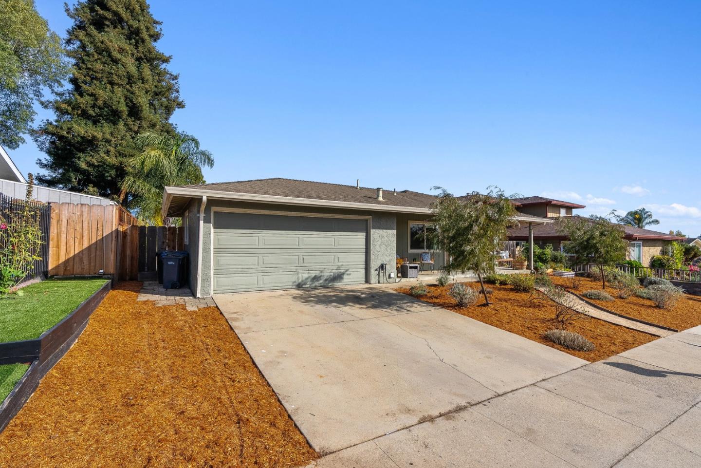 116 Lester Court