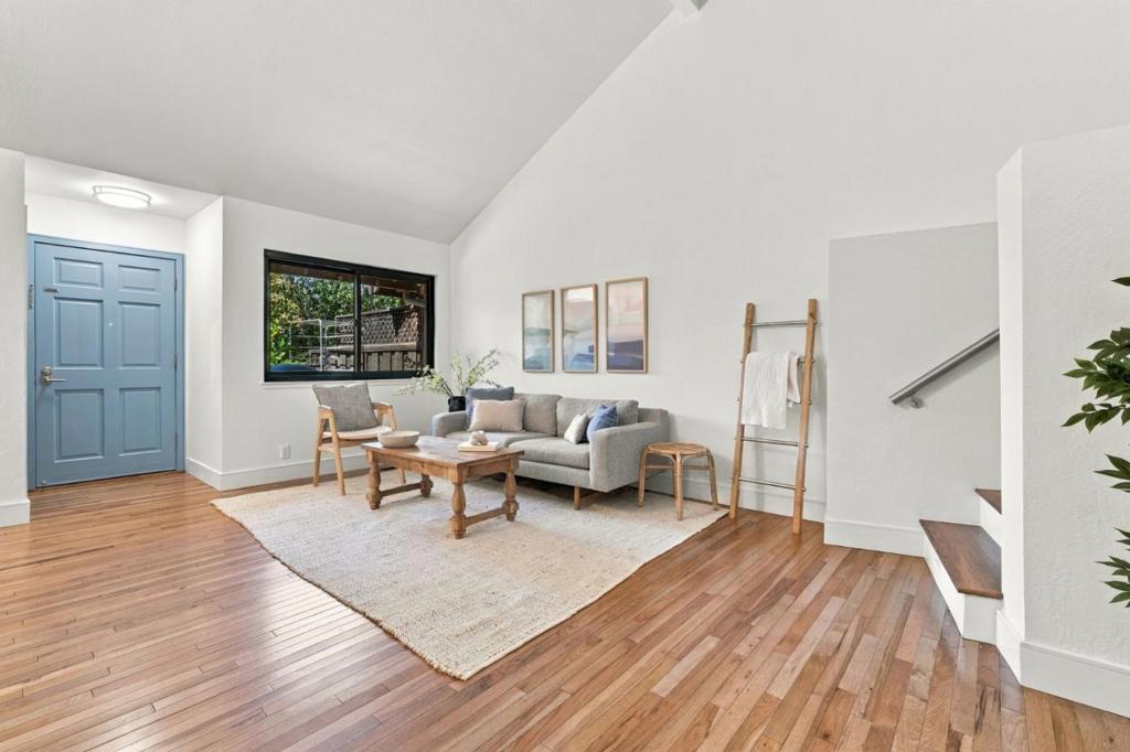 2907 Crocker