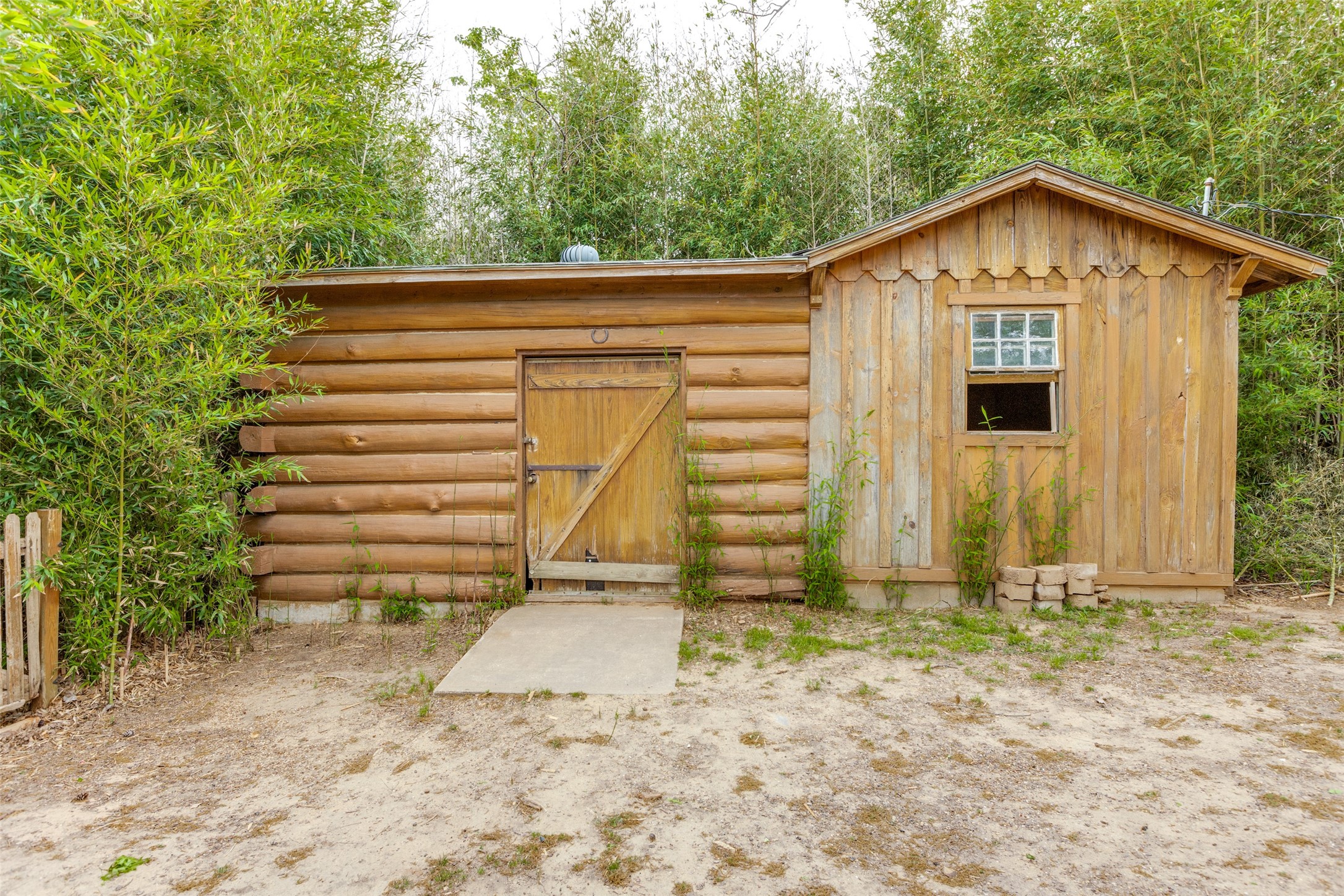 763 Cedar Oak Drive