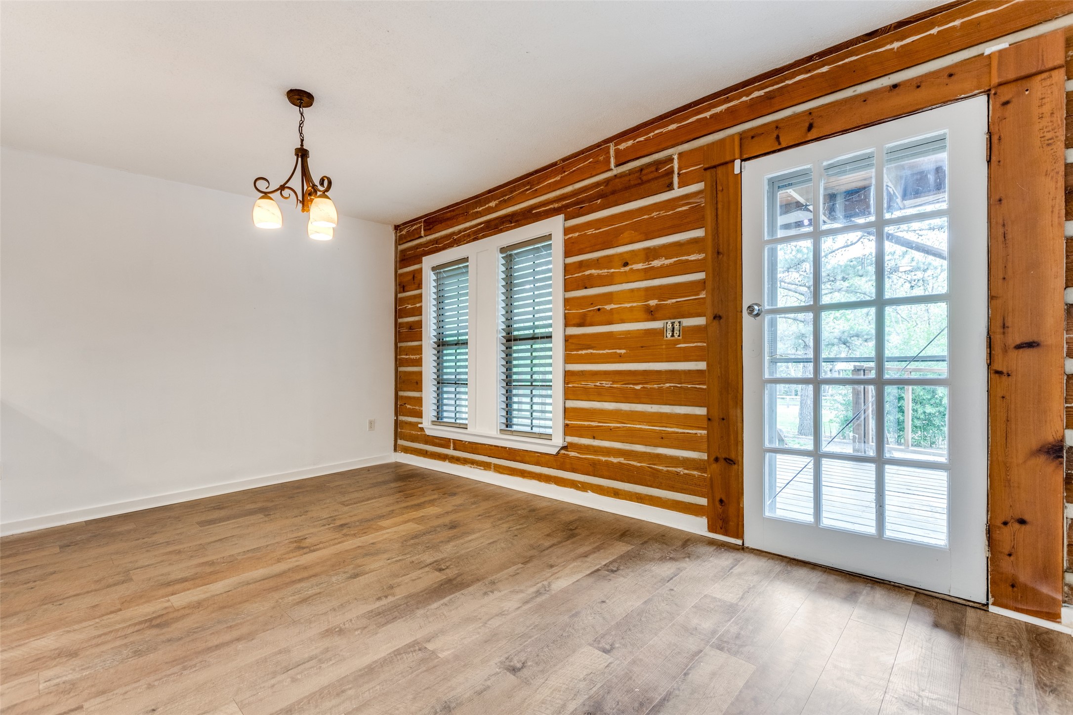 763 Cedar Oak Drive