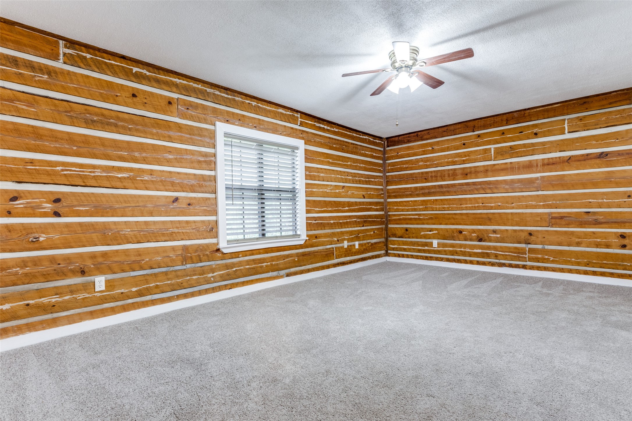 763 Cedar Oak Drive