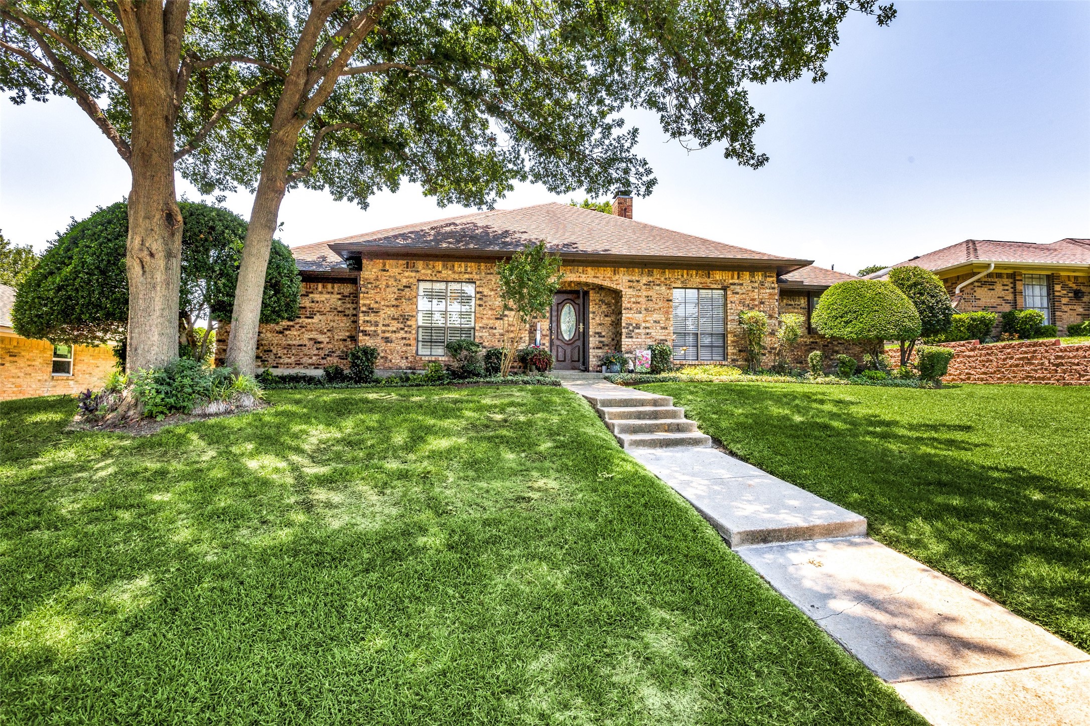 3013 Apple Valley Drive