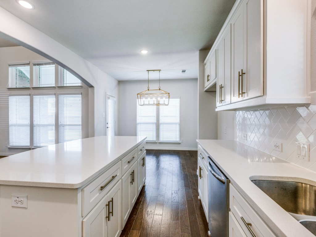 3312 Ivywood Place