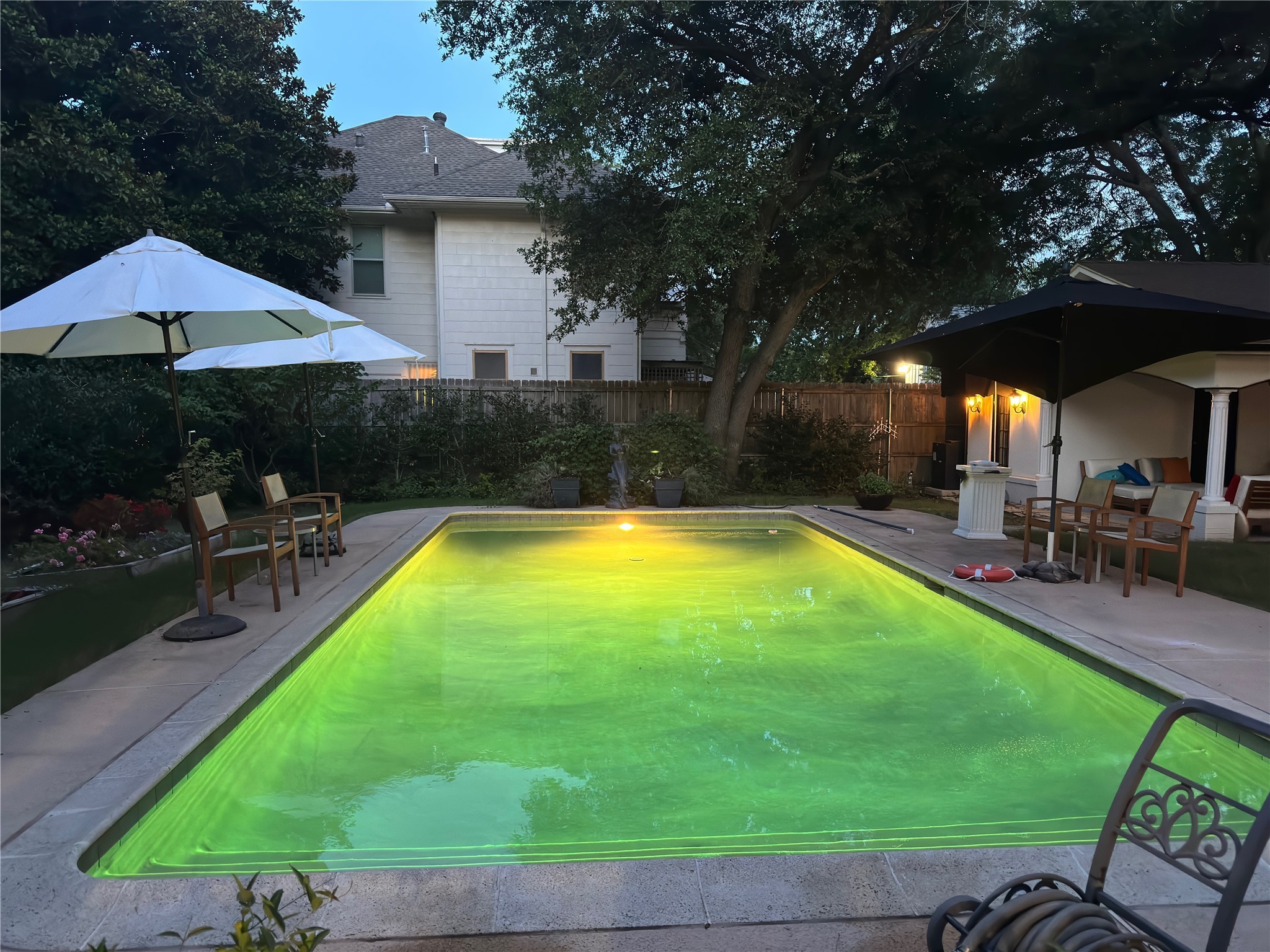 1130 W Bond Street