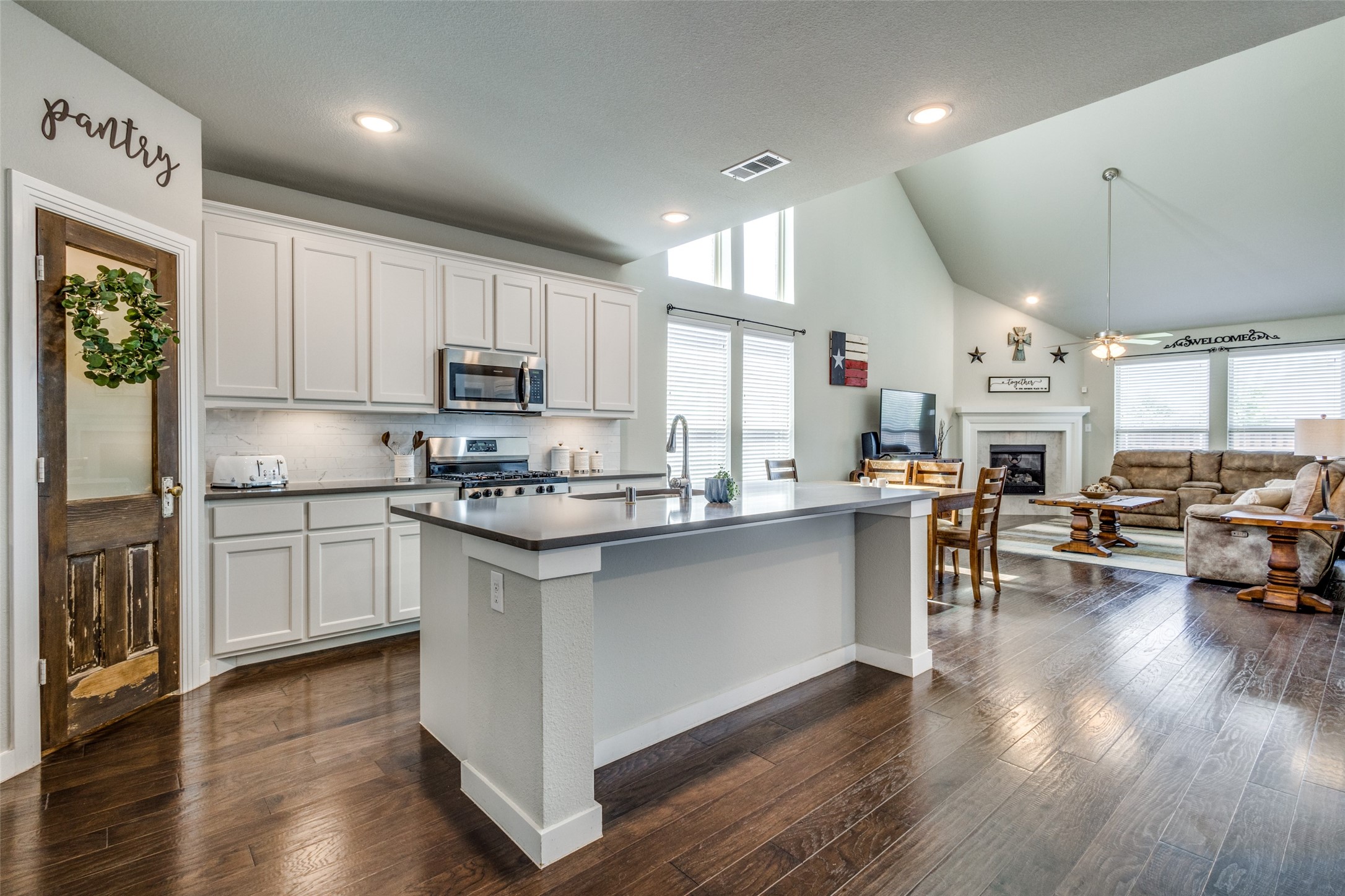 1700 Ranch Trail Road