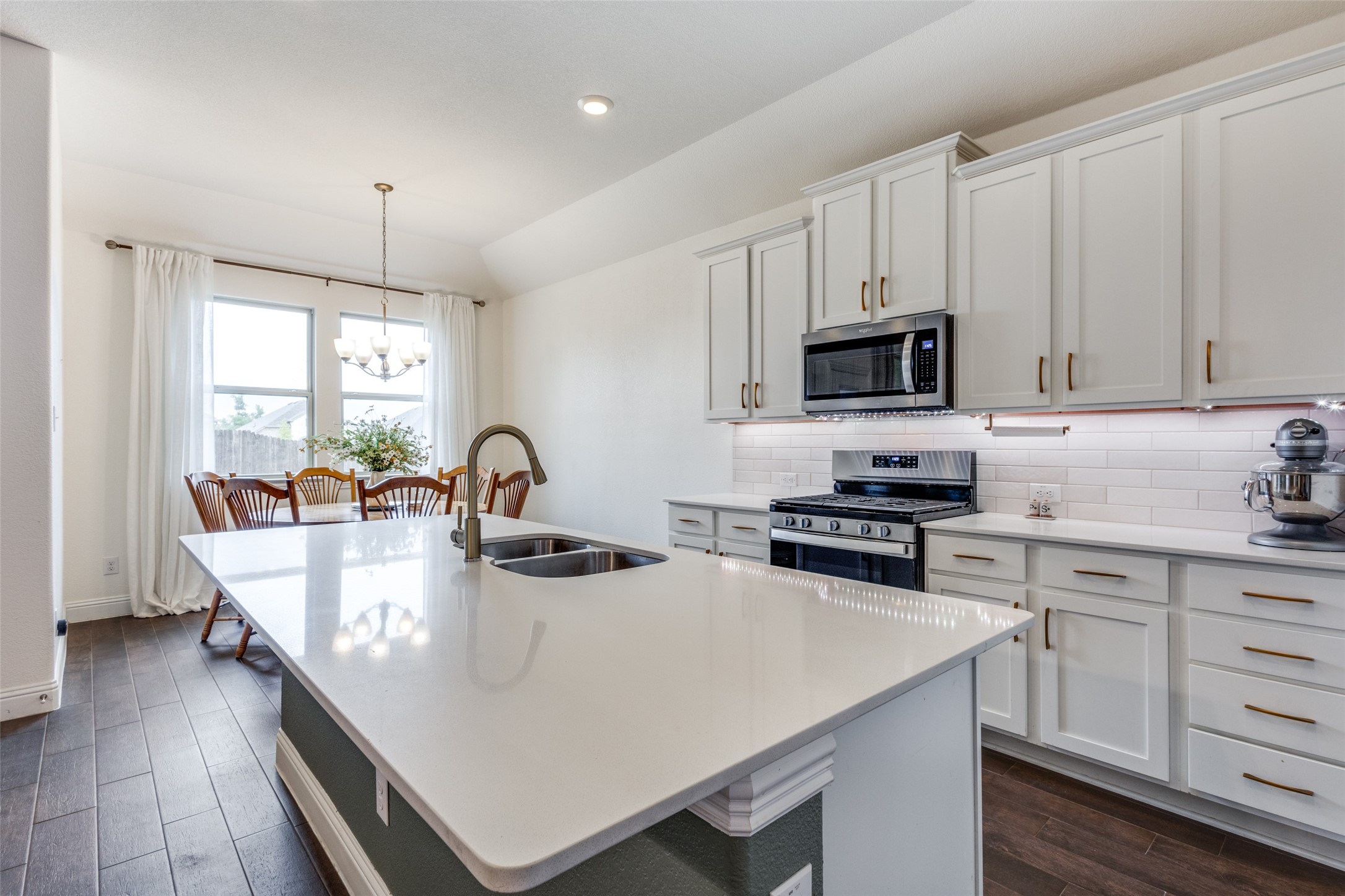 11033 Gold Pan Trail