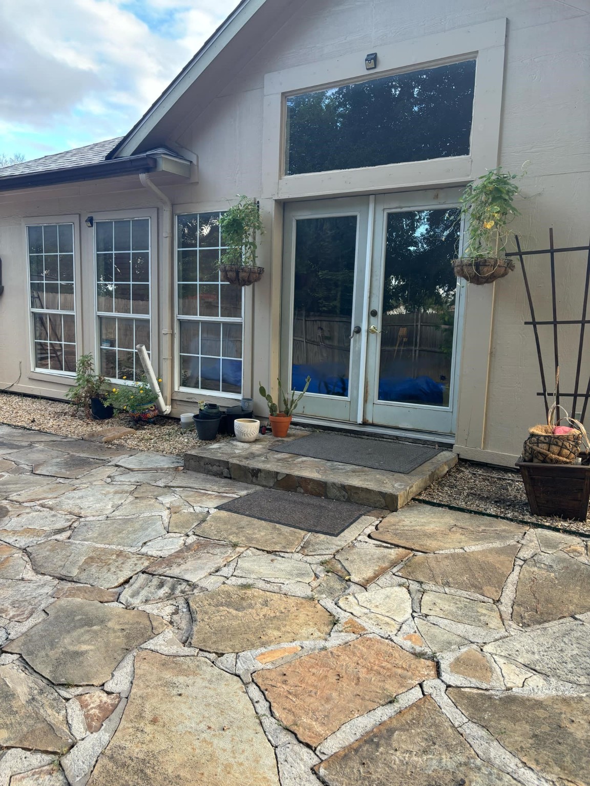 604 Oak Meadow Drive