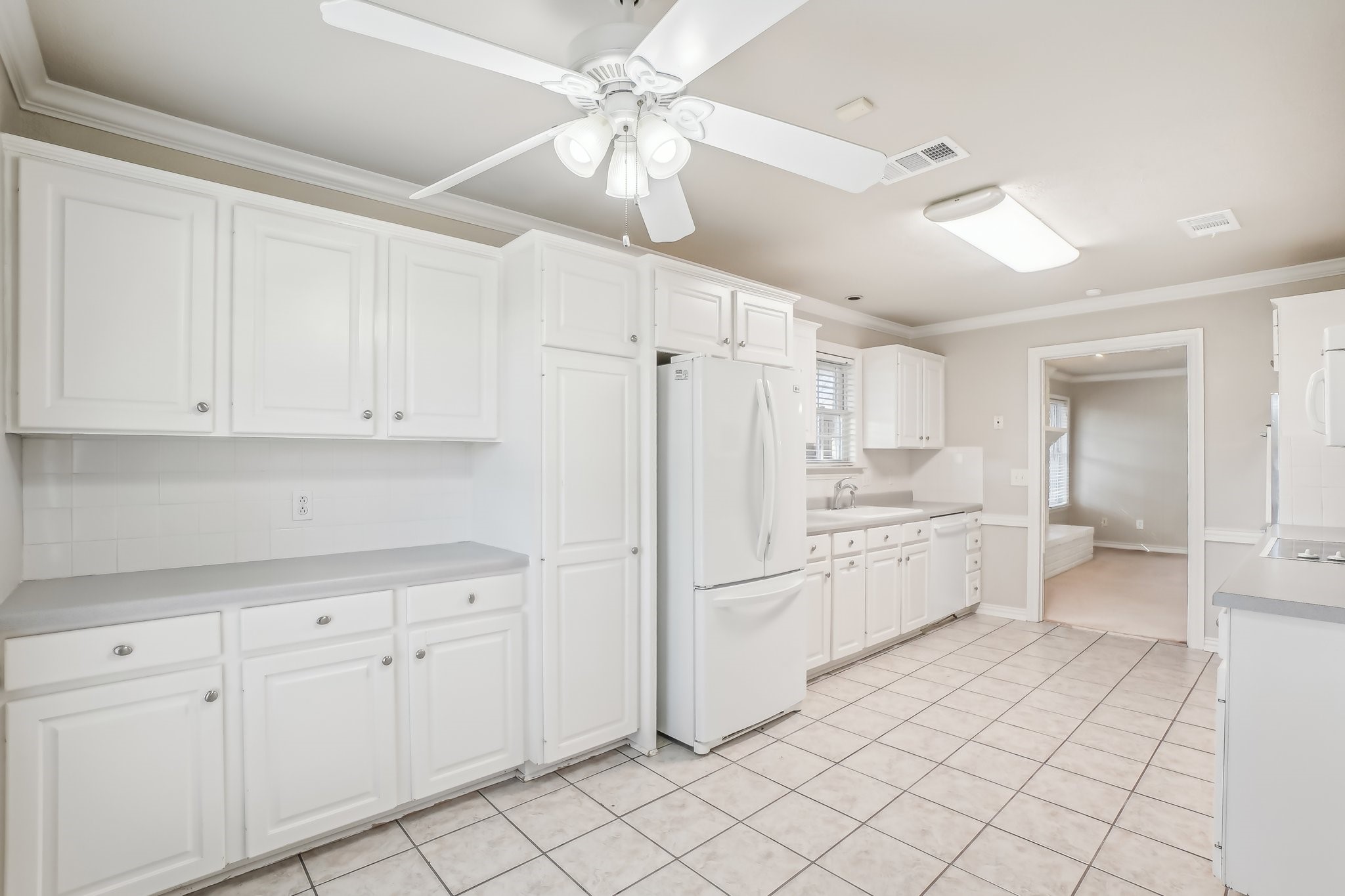 603 Lake Ridge Drive