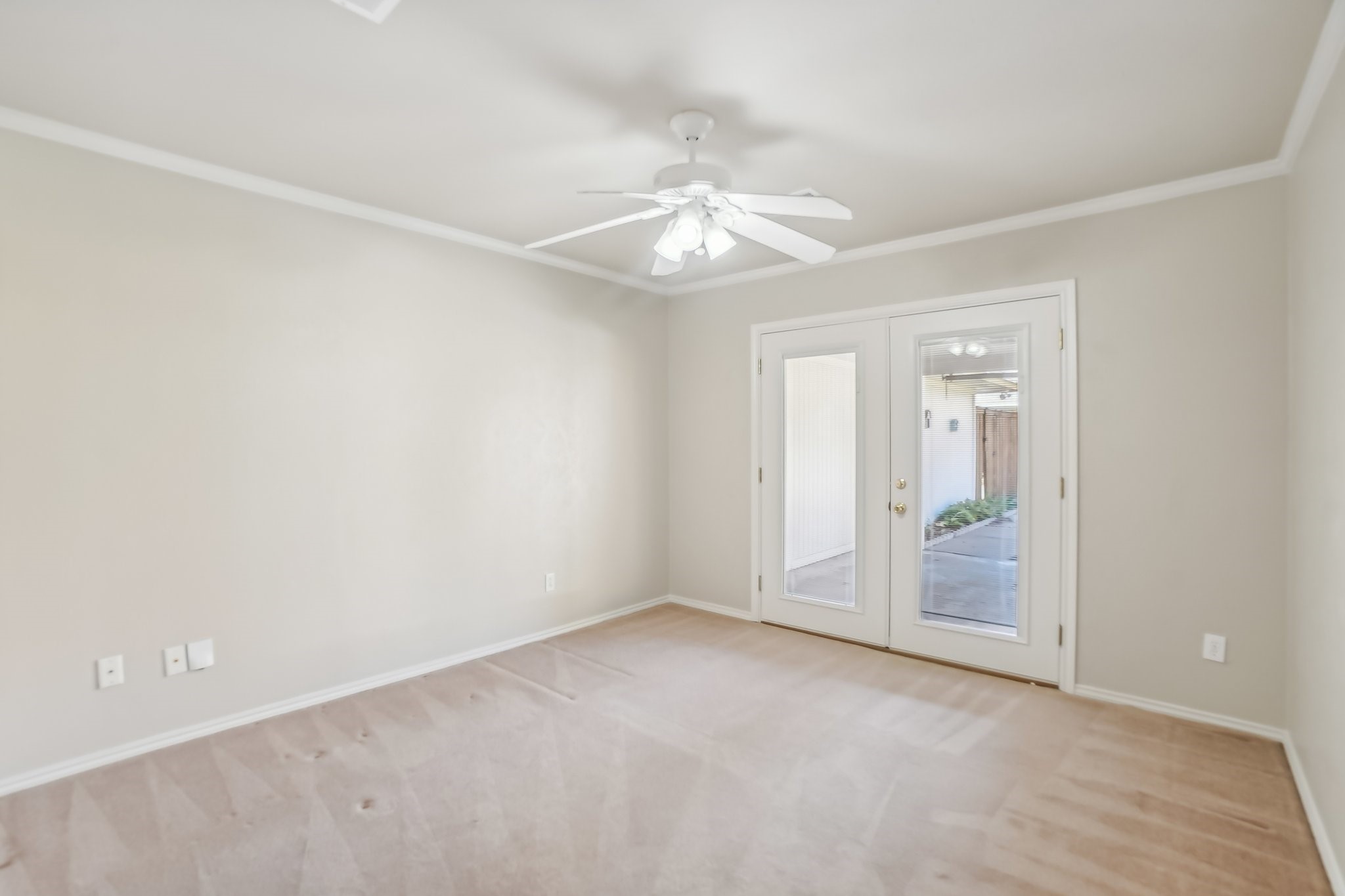 603 Lake Ridge Drive