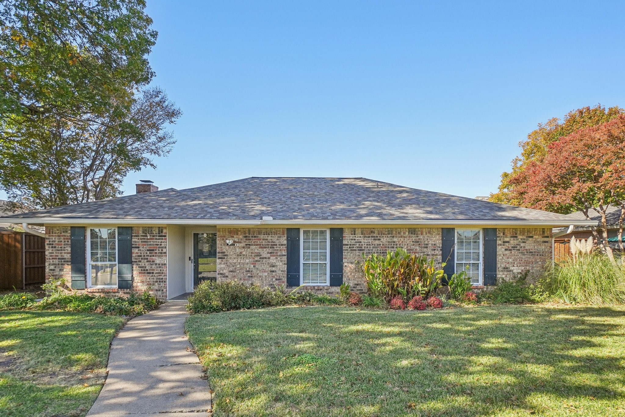 603 Lake Ridge Drive