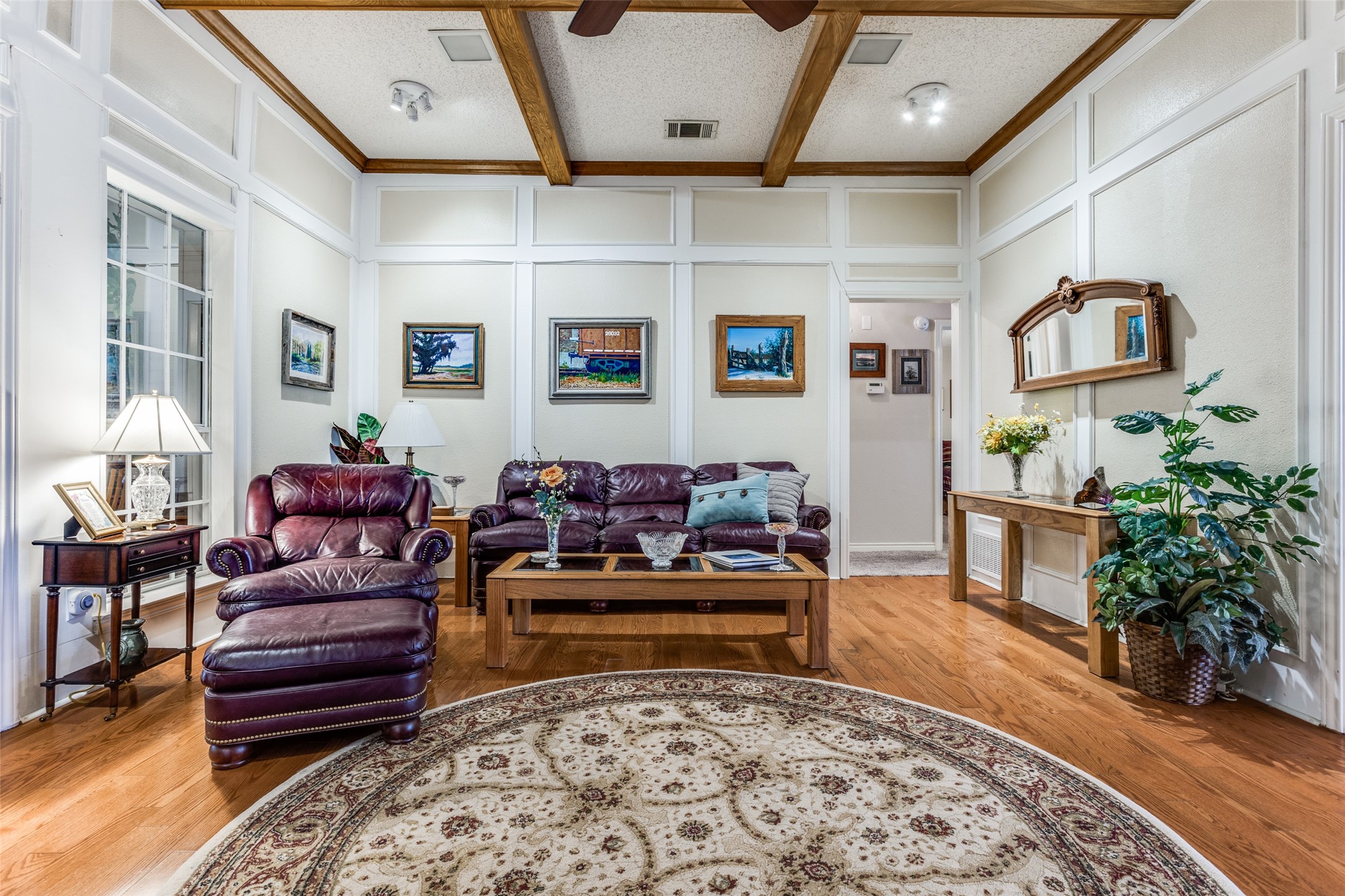 2120 Meadowview Court