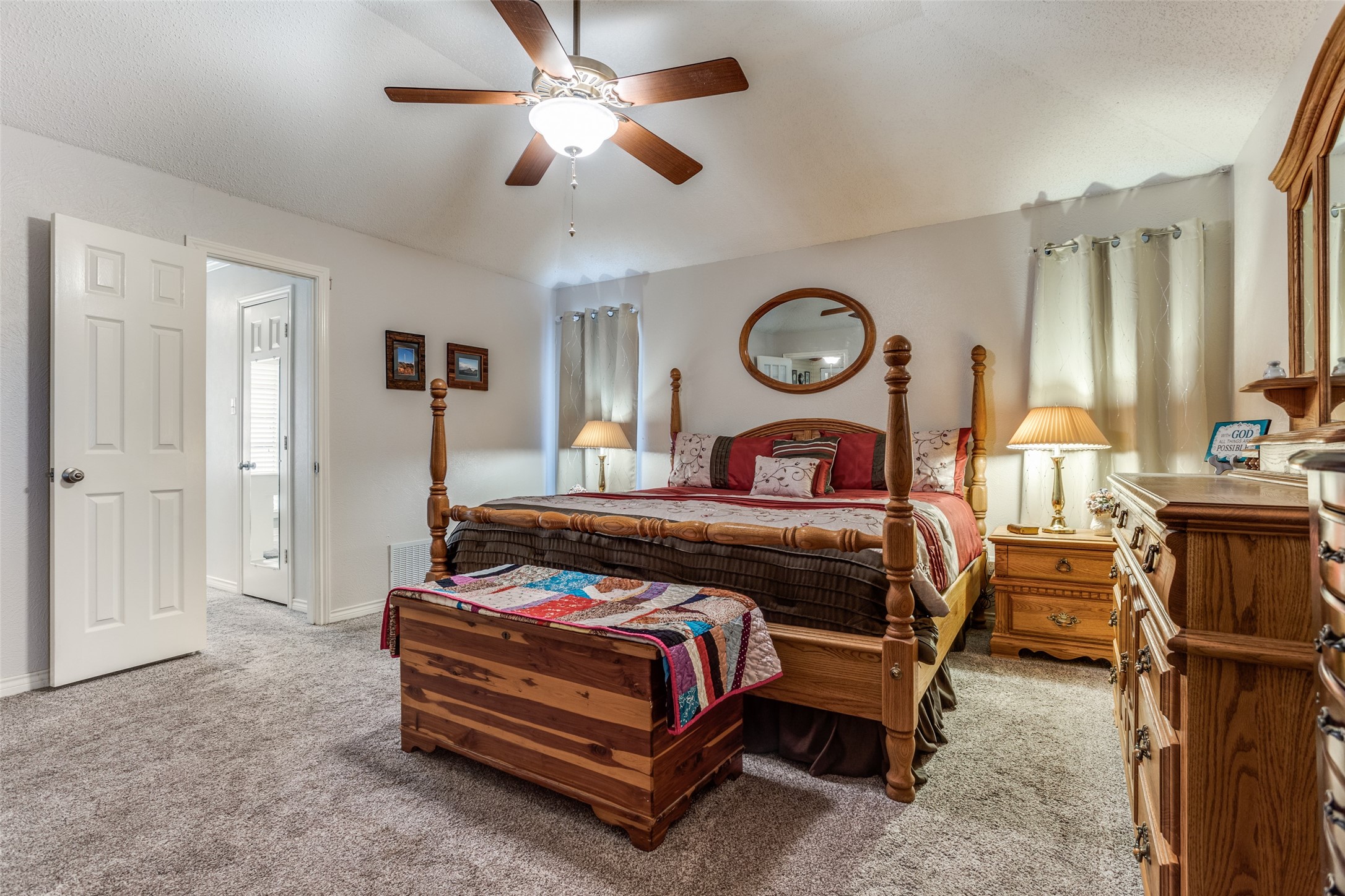 2120 Meadowview Court