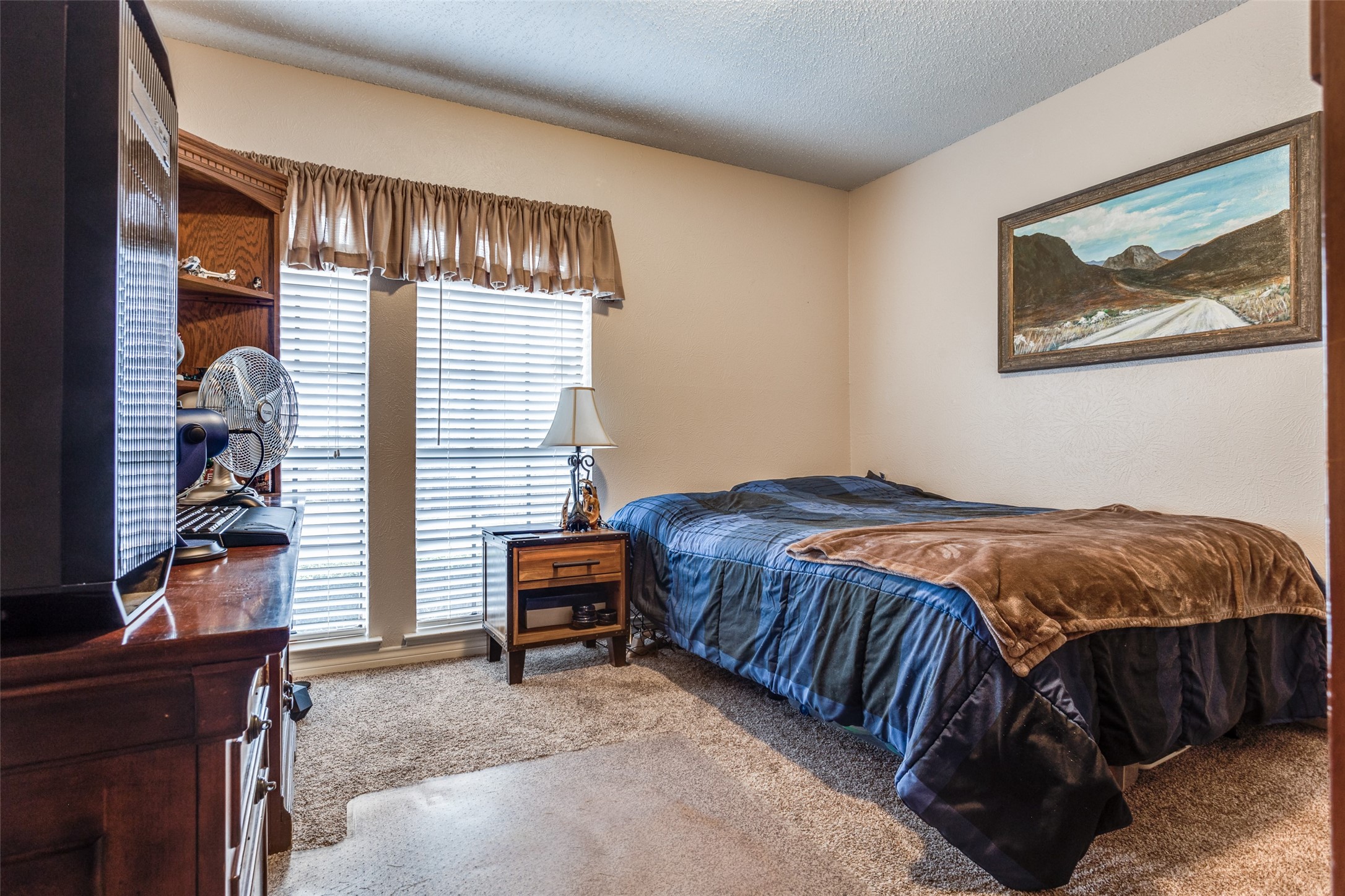 2120 Meadowview Court