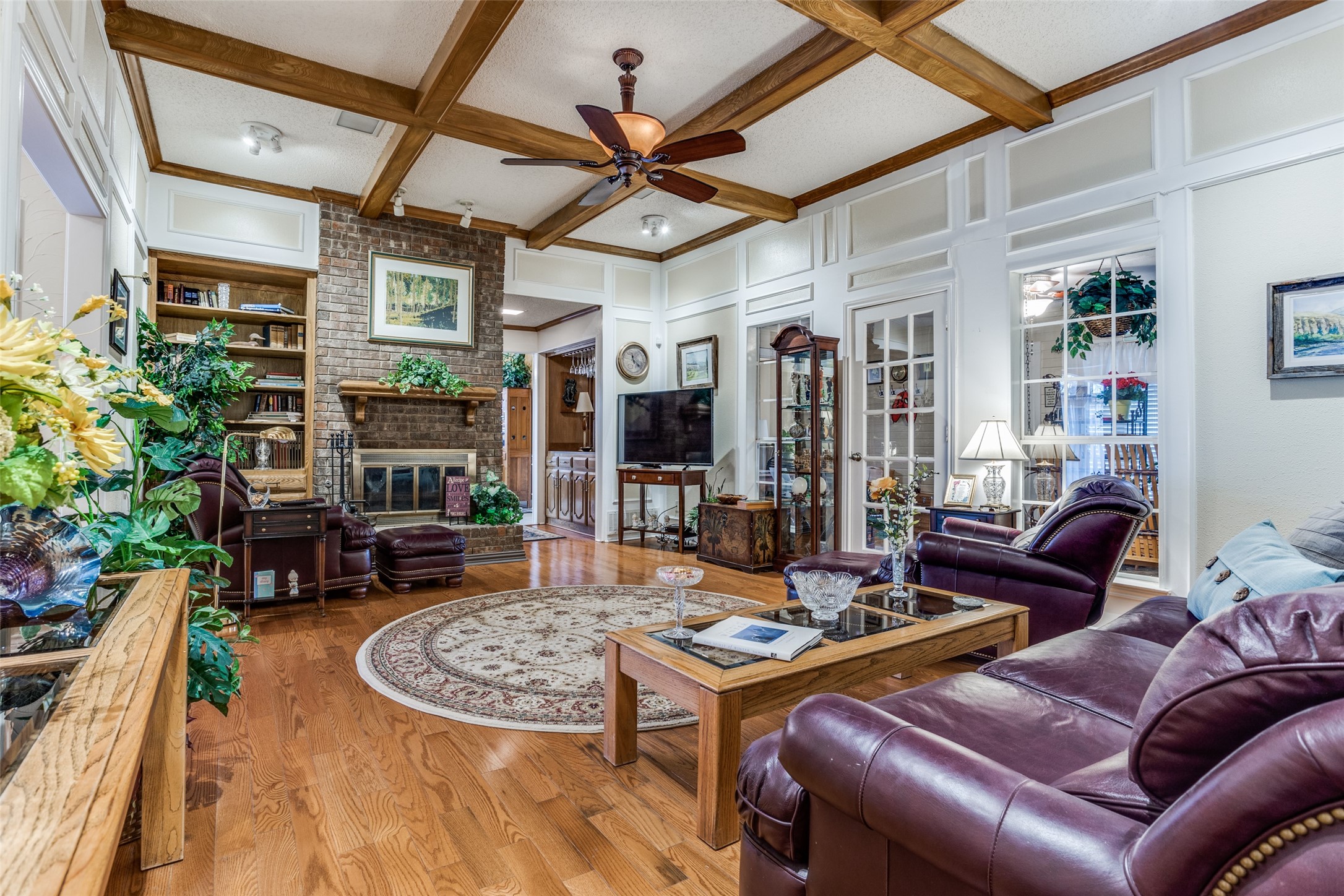 2120 Meadowview Court