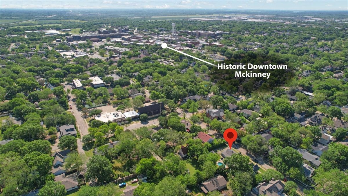 712 W Lamar Street
