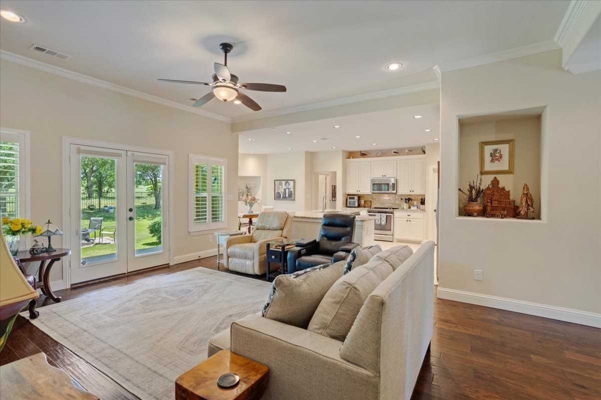 577 Roberts Run