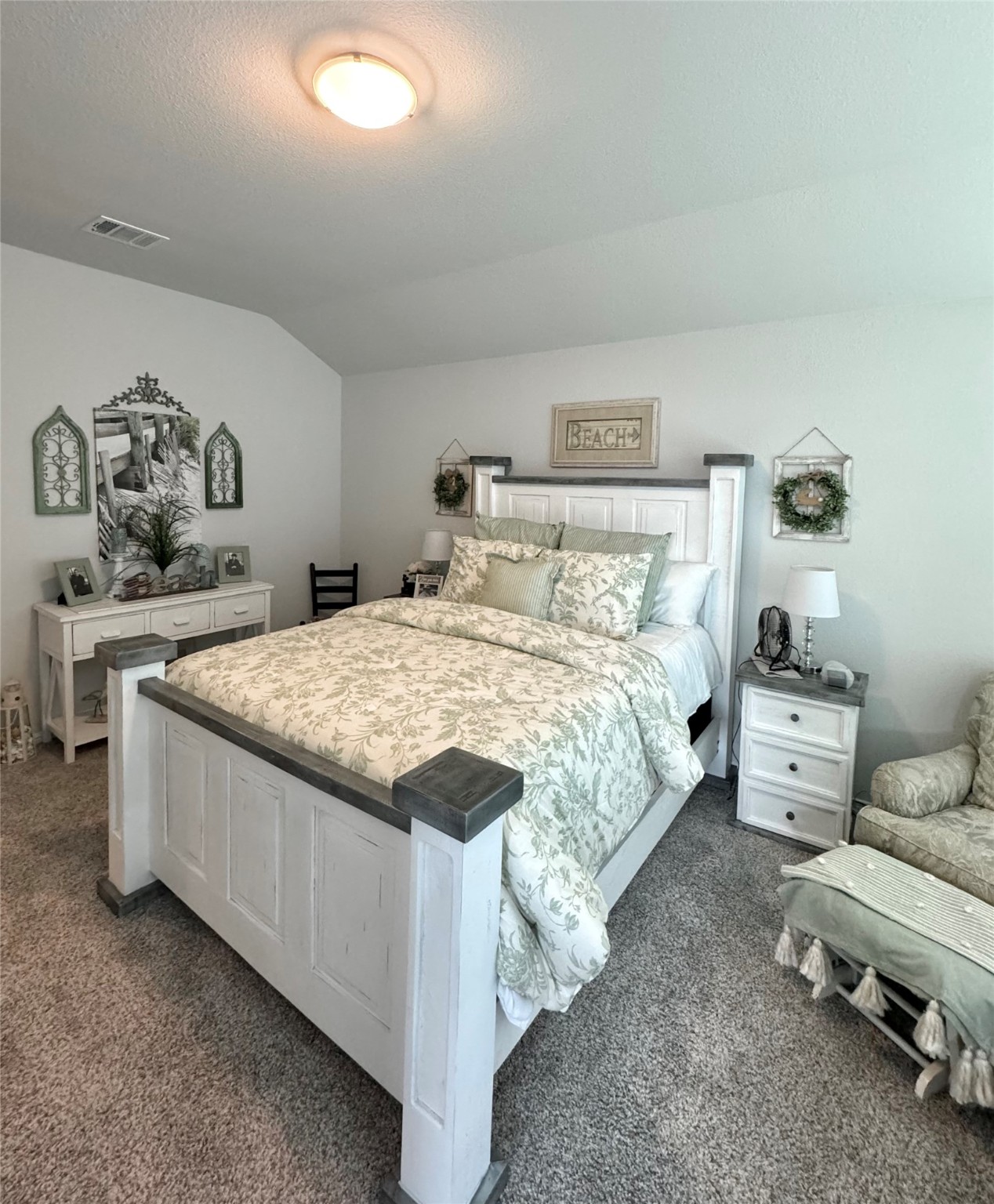 608 N Rain Barrel Place