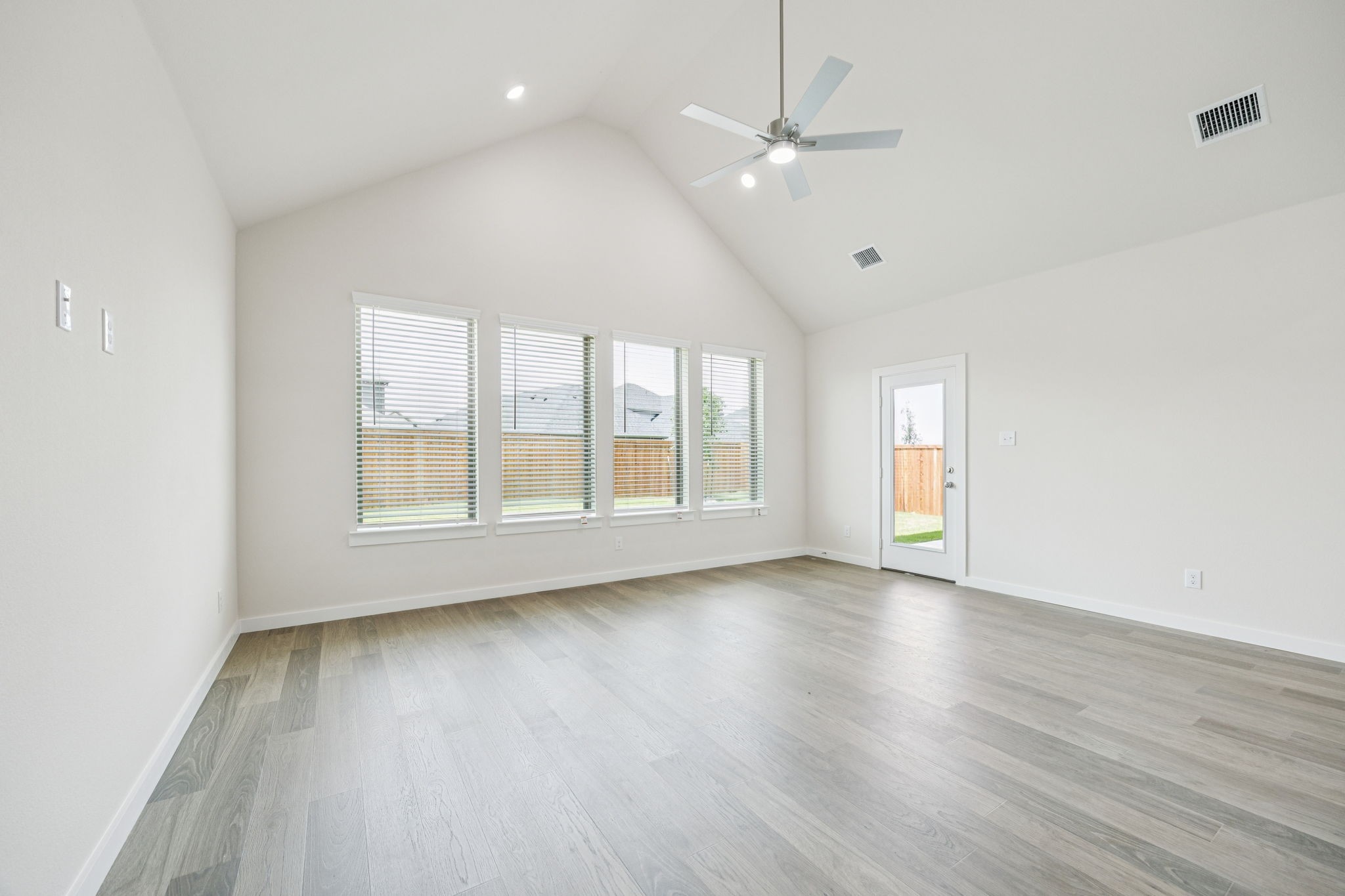 922 Ocean Breeze Way