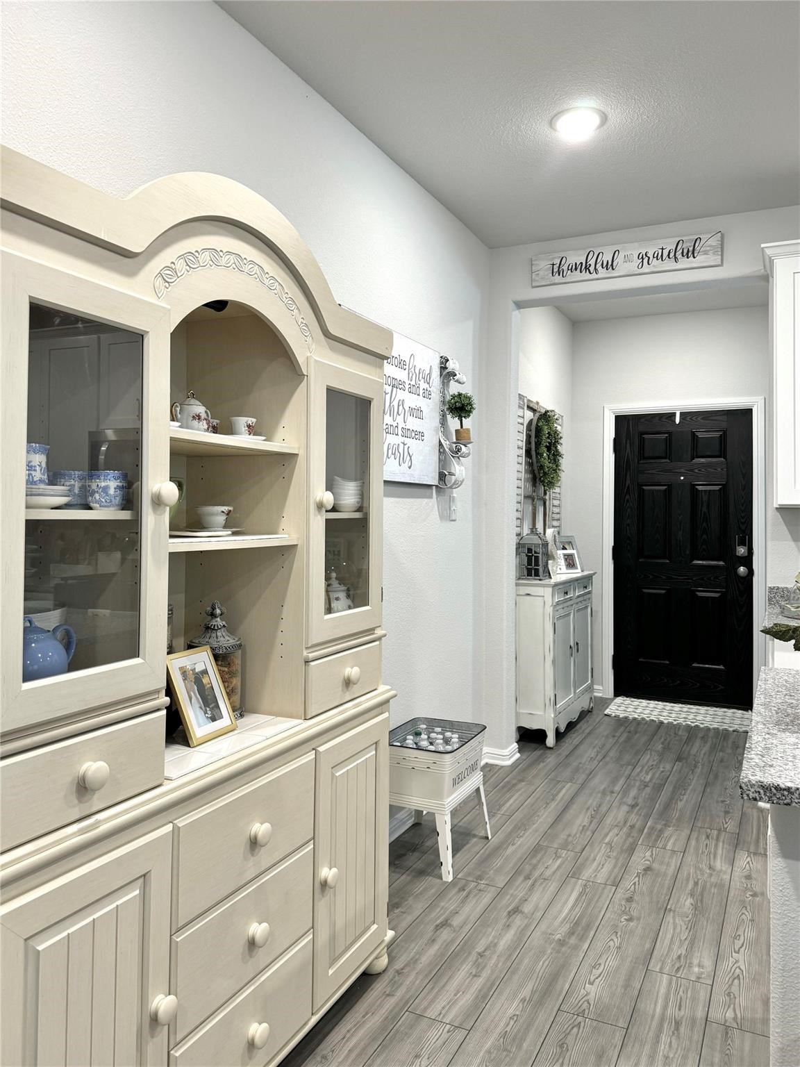 608 N Rain Barrel Place