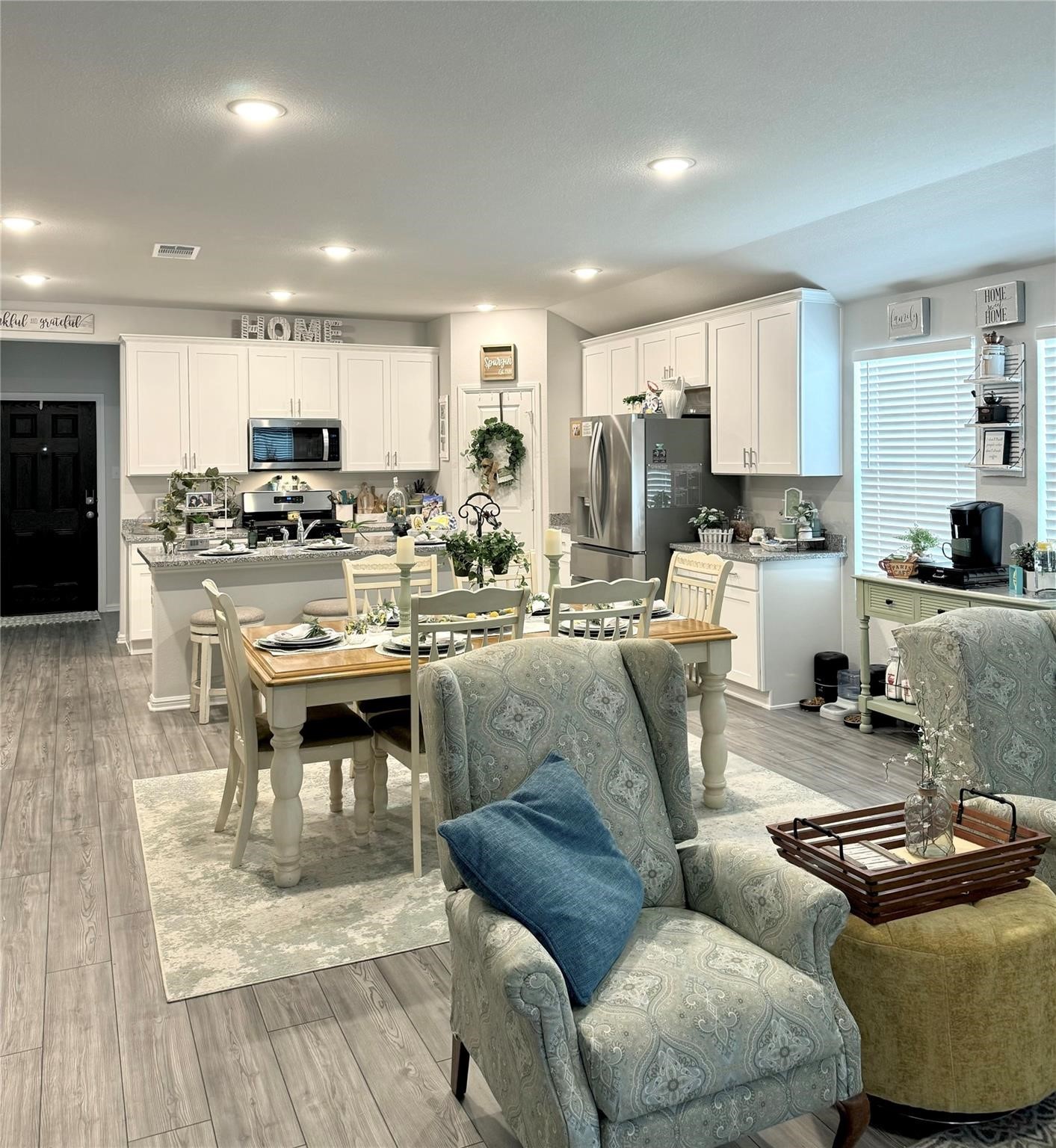 608 N Rain Barrel Place