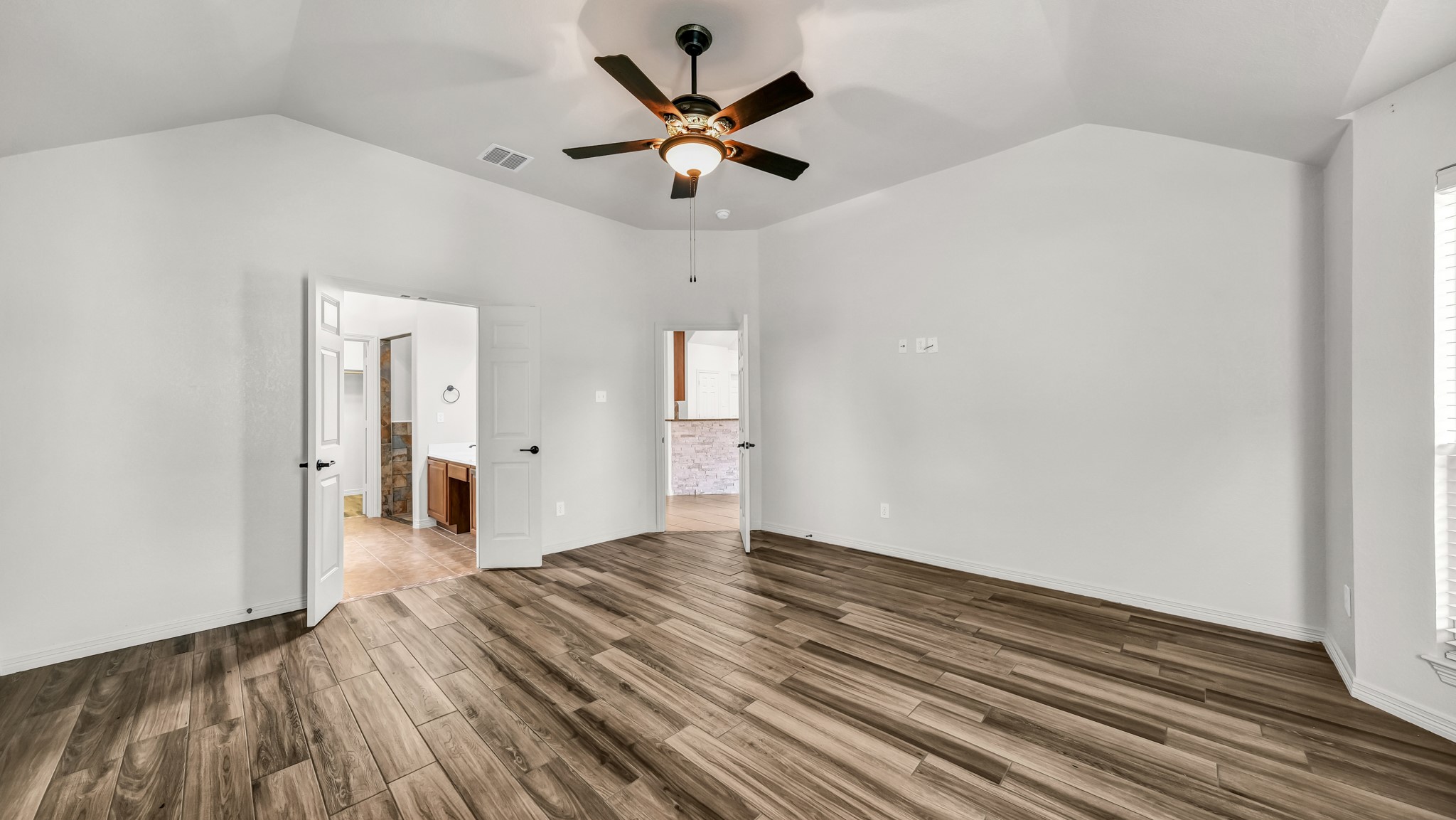 914 Randall Road