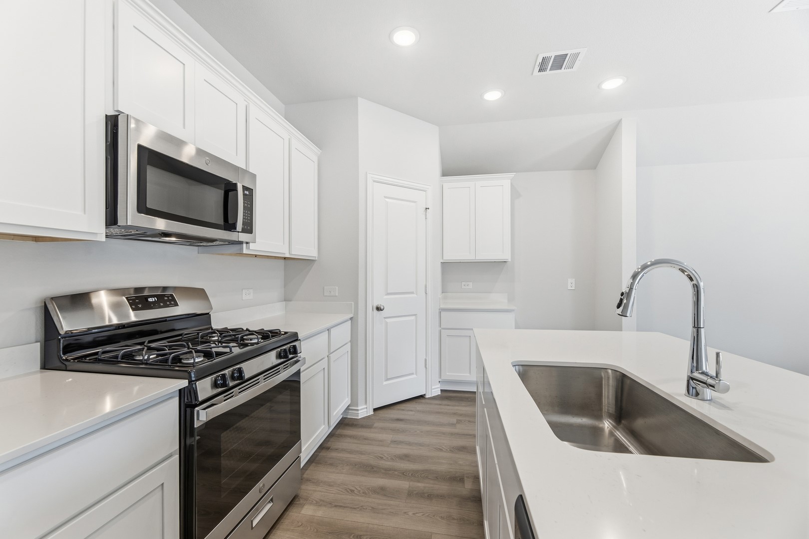 3850 Rose Hill Court