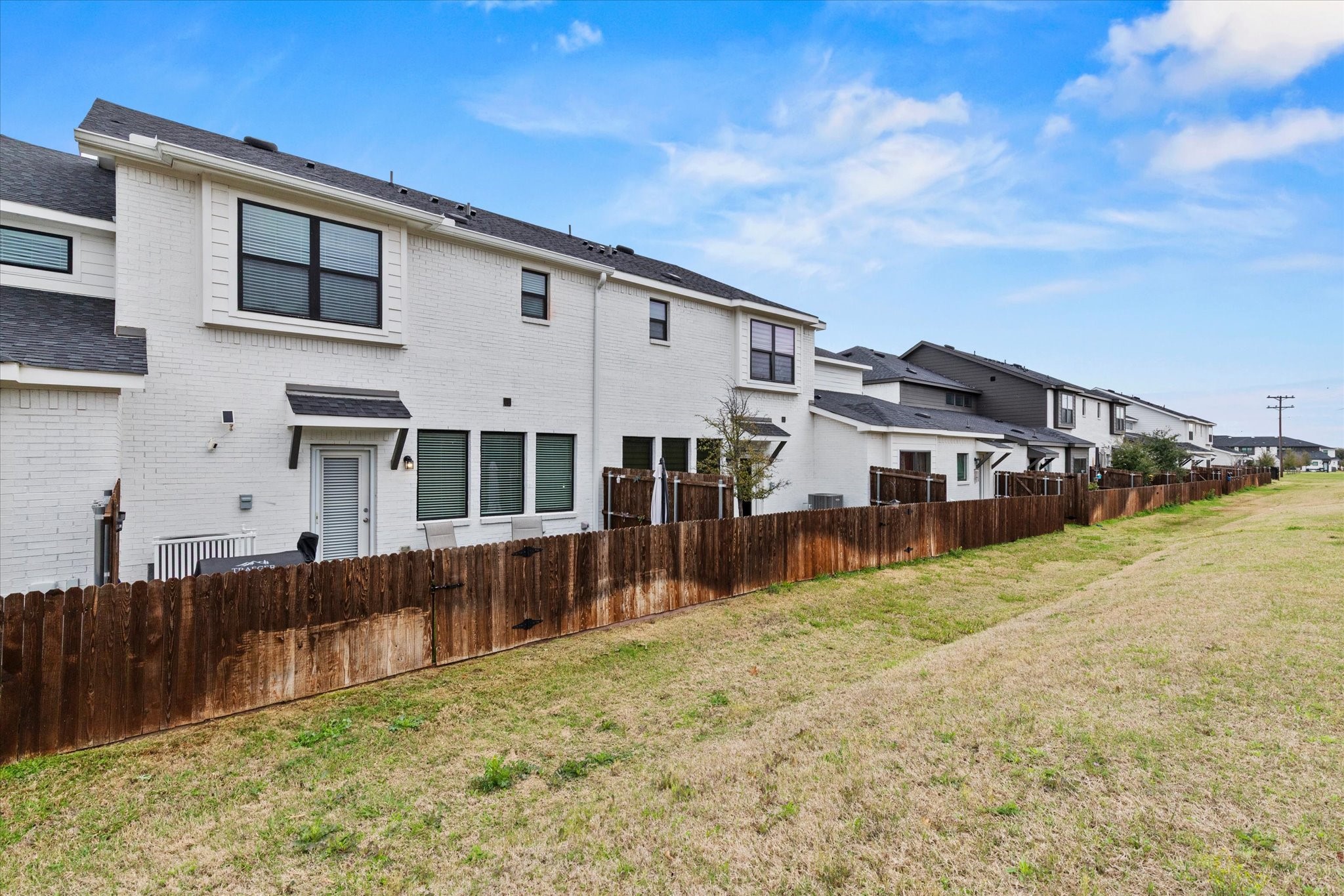 1236 Lamar Drive