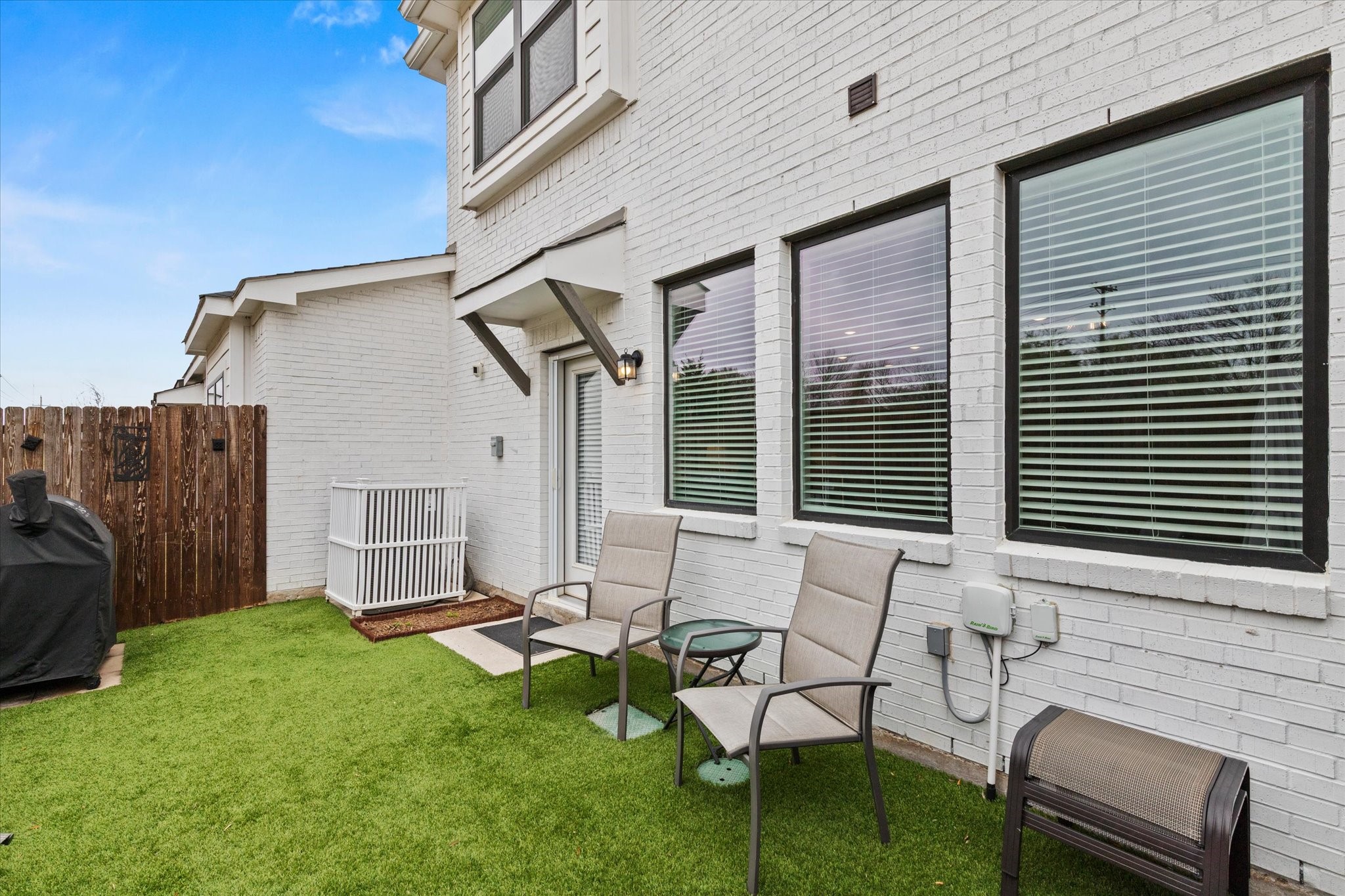 1236 Lamar Drive
