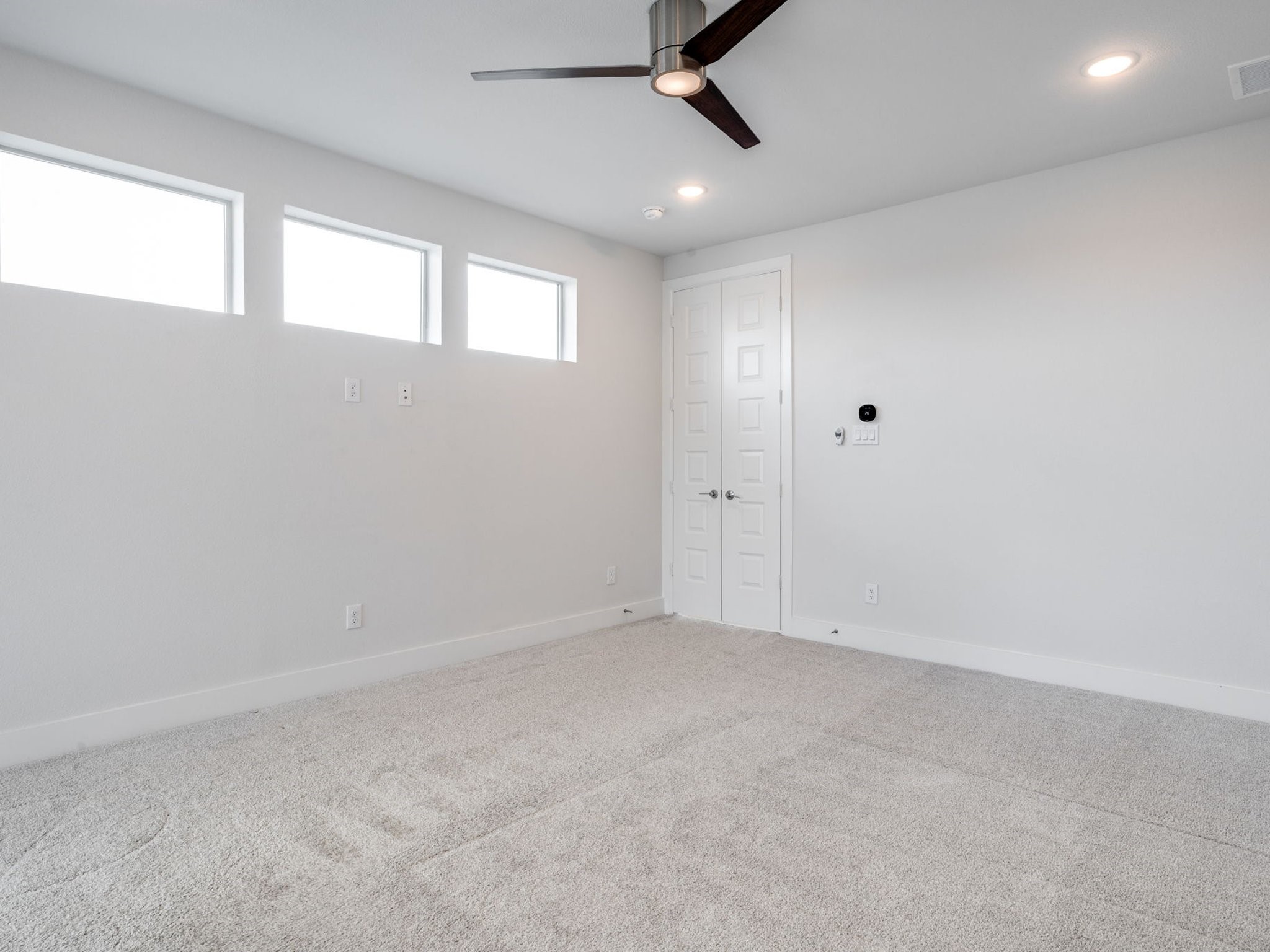 4913 Broadway Drive