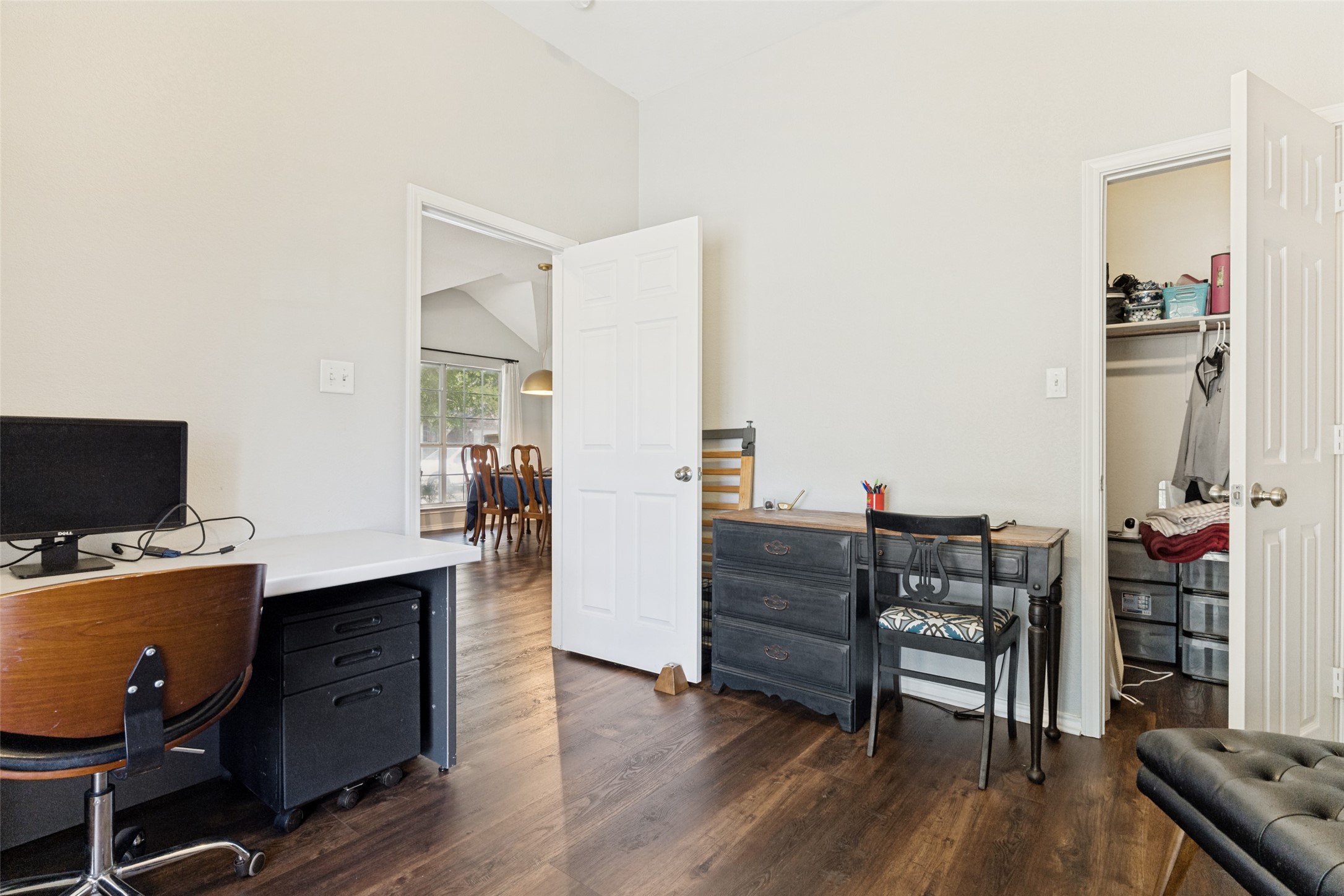 1024 Kingsley Drive