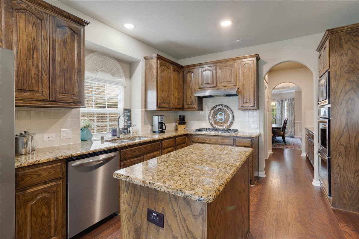 319 Westphalian Drive