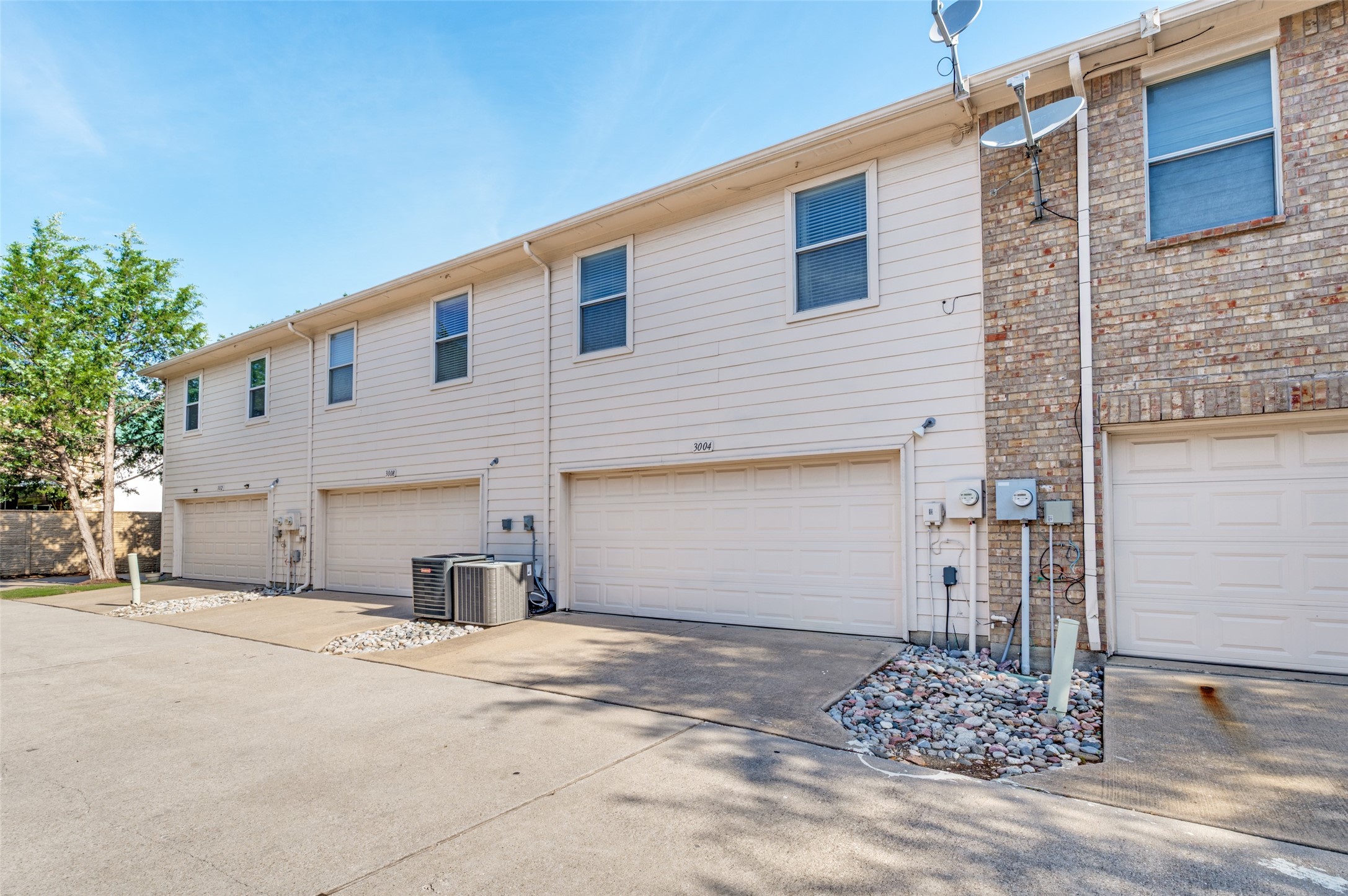 3004 Stone Forest Circle