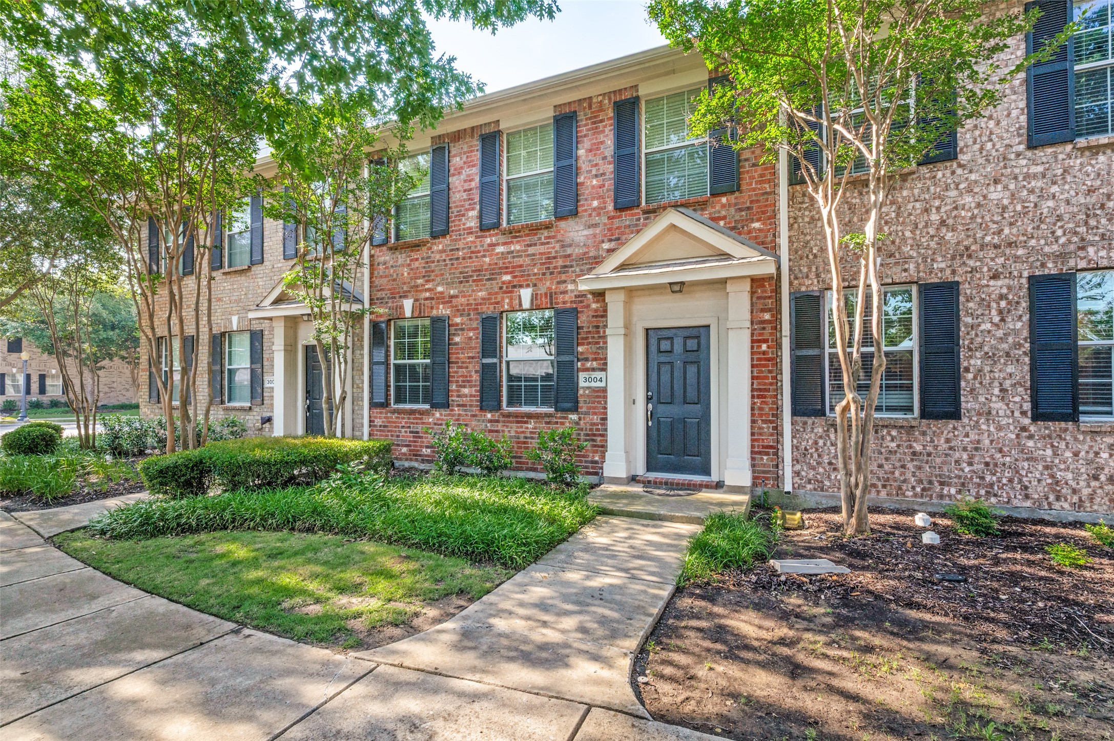 3004 Stone Forest Circle