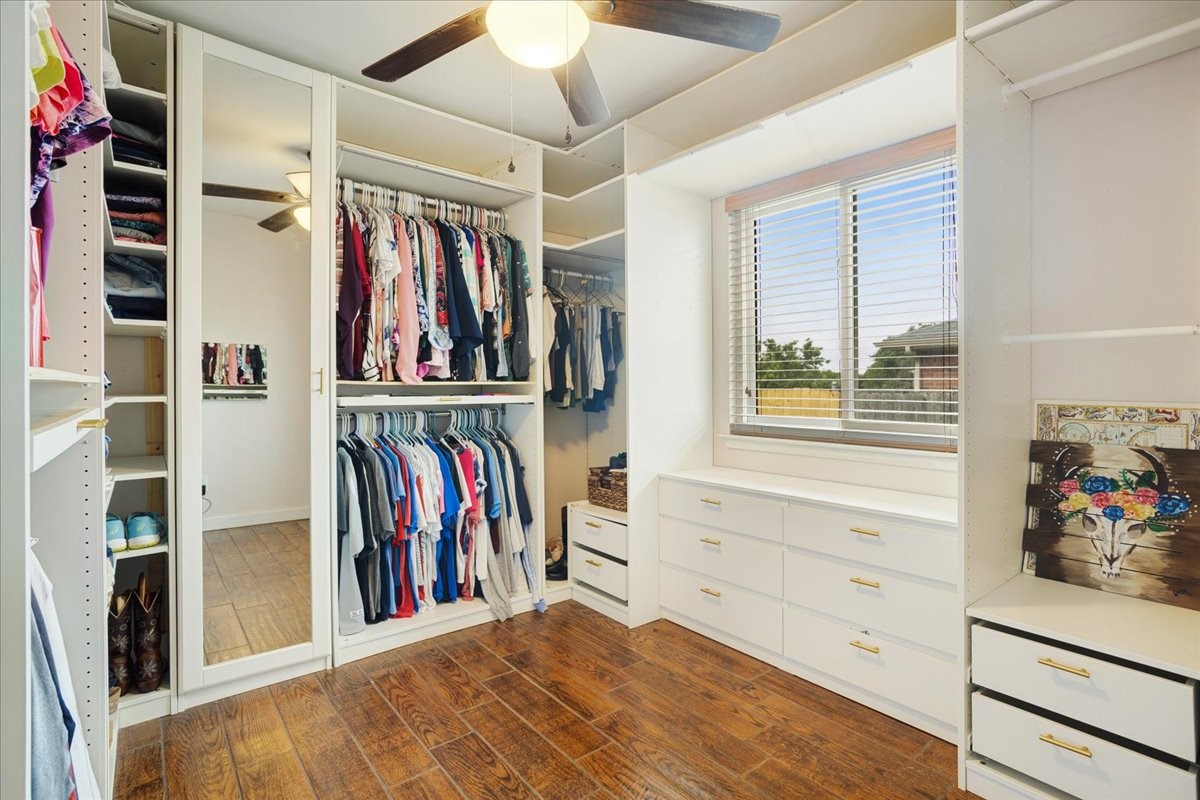 1205 Post Oak Trail