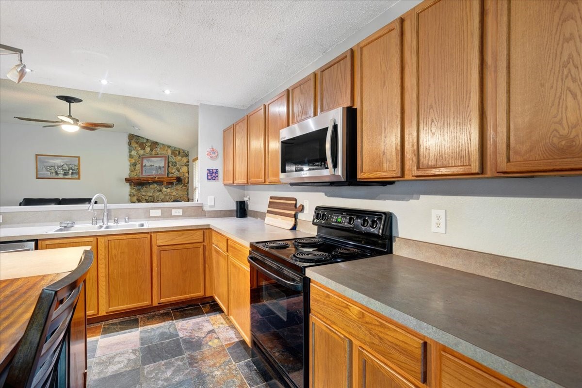 1205 Post Oak Trail