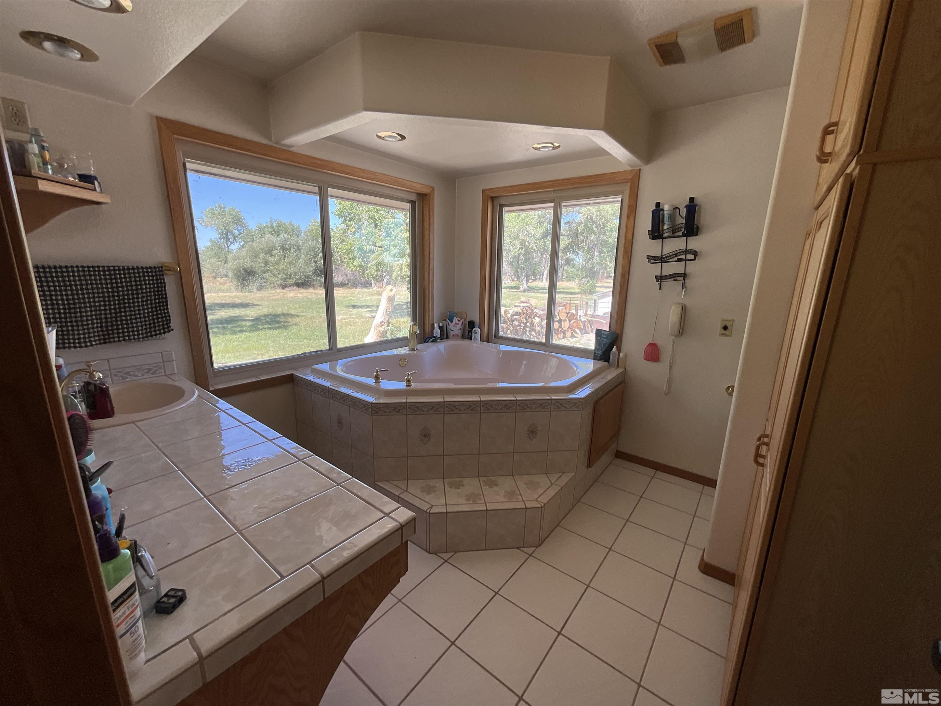 1677 Rio Vista Drive