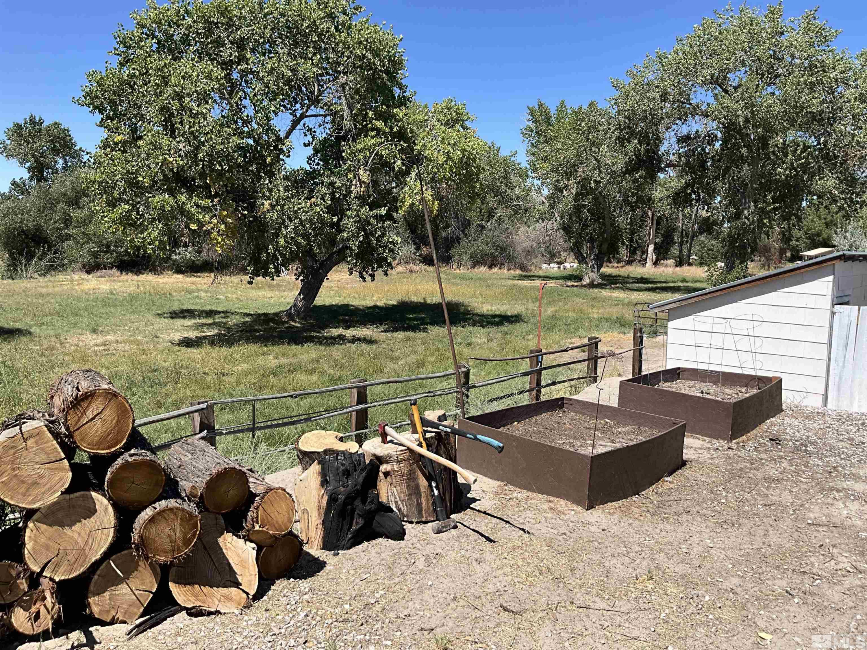 1677 Rio Vista Drive