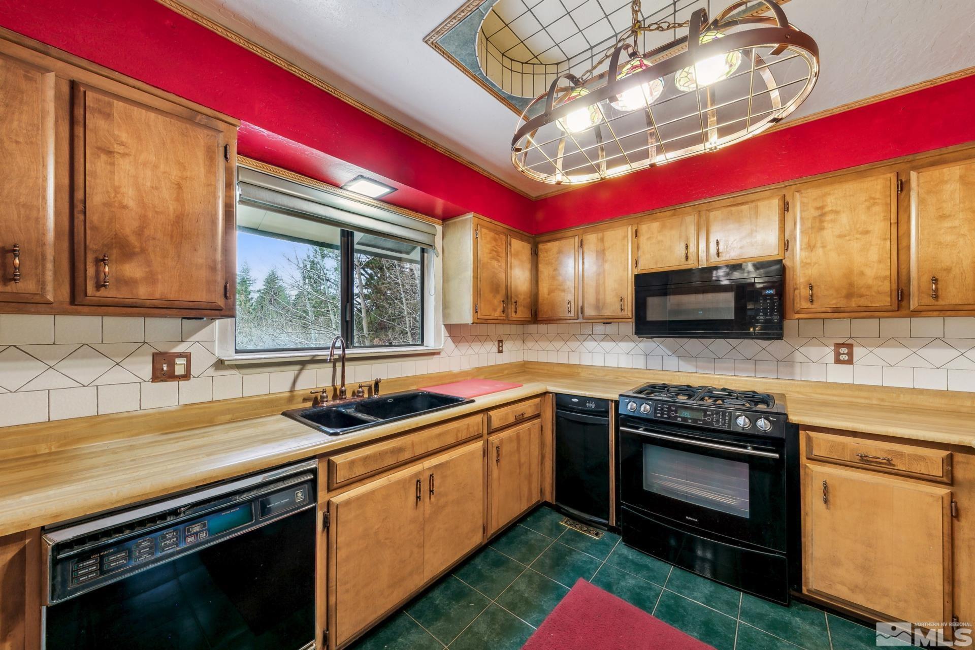 157 Pine Drive