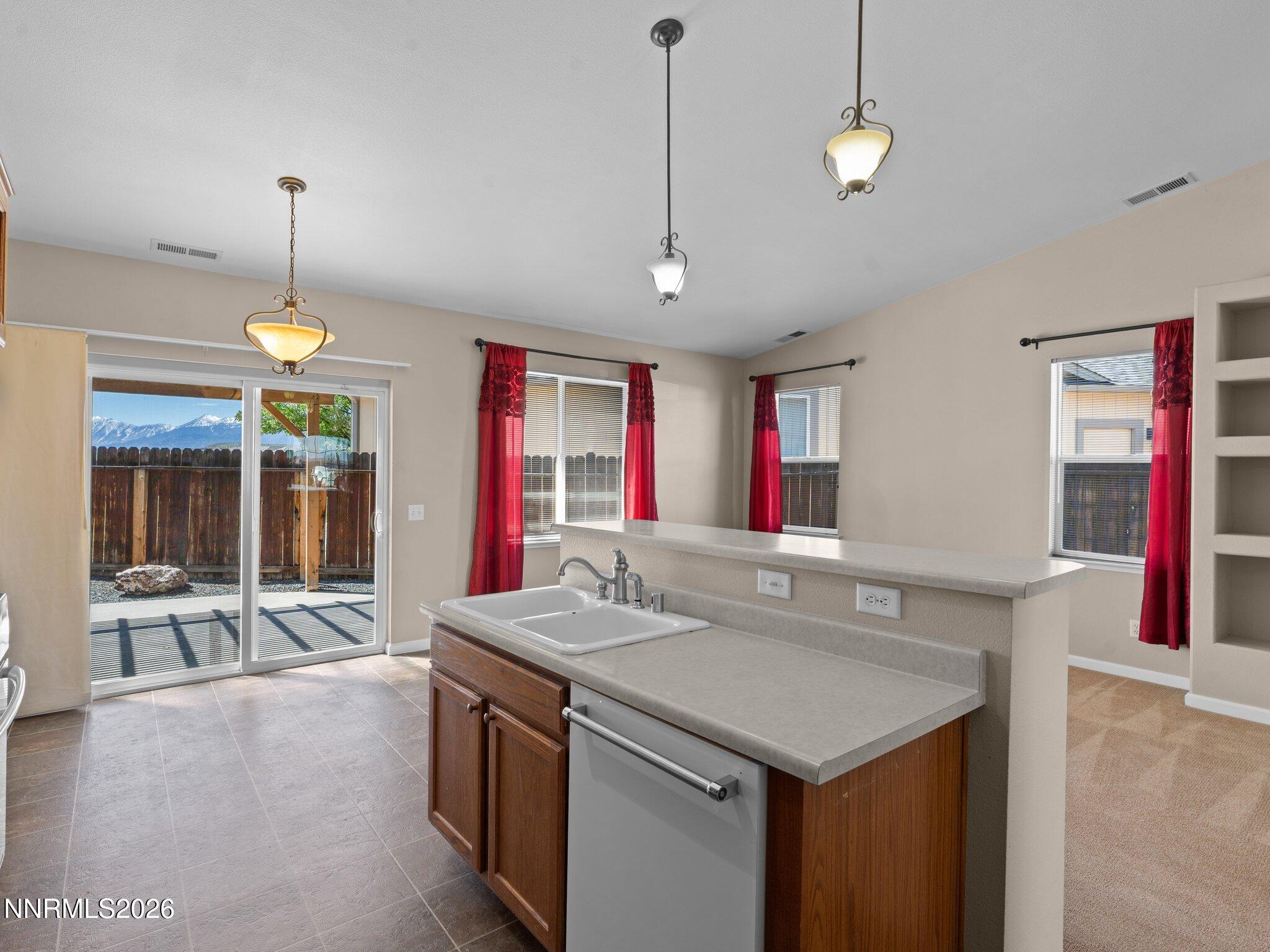 875 Vista Park Drive