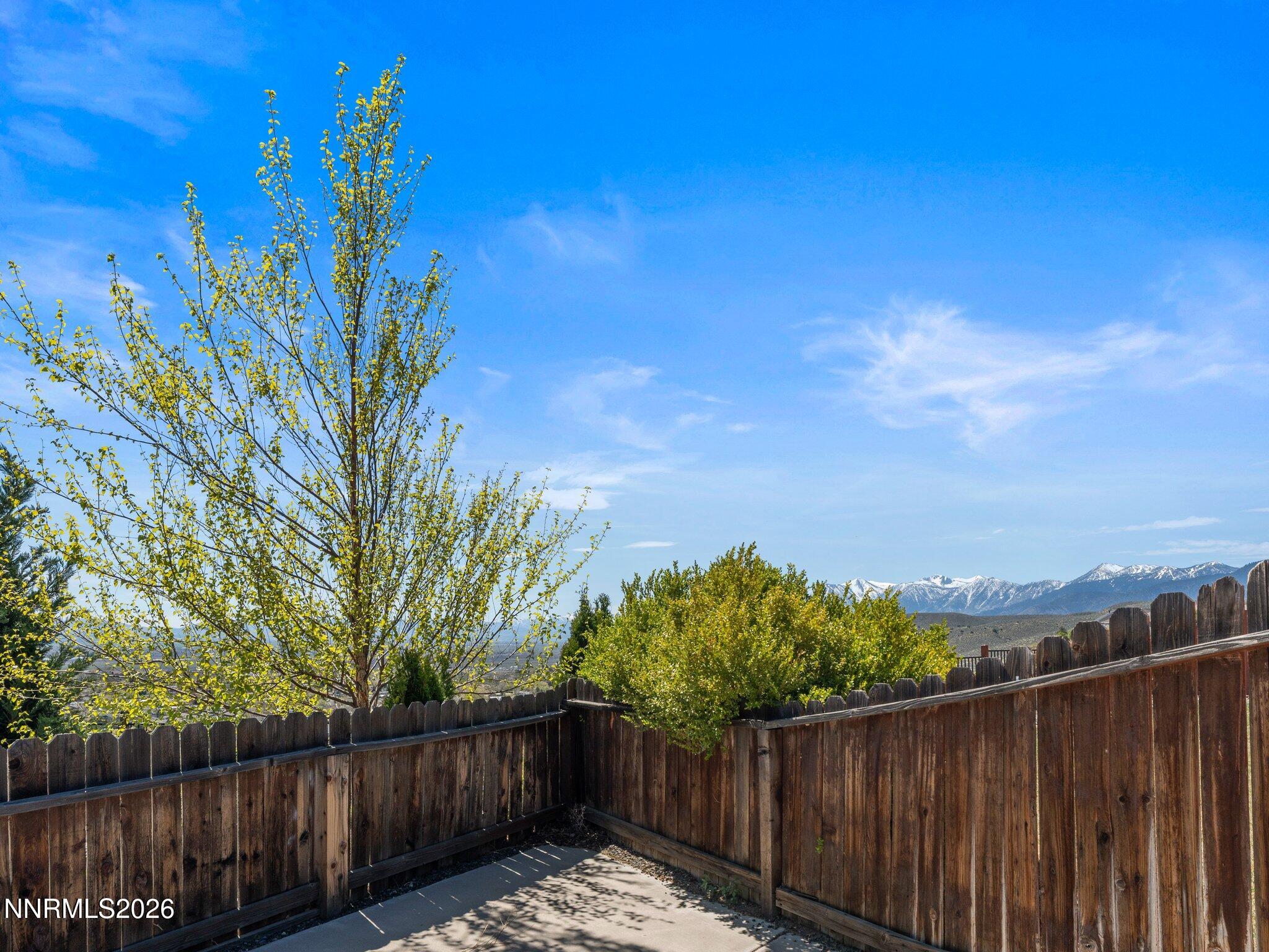 875 Vista Park Drive