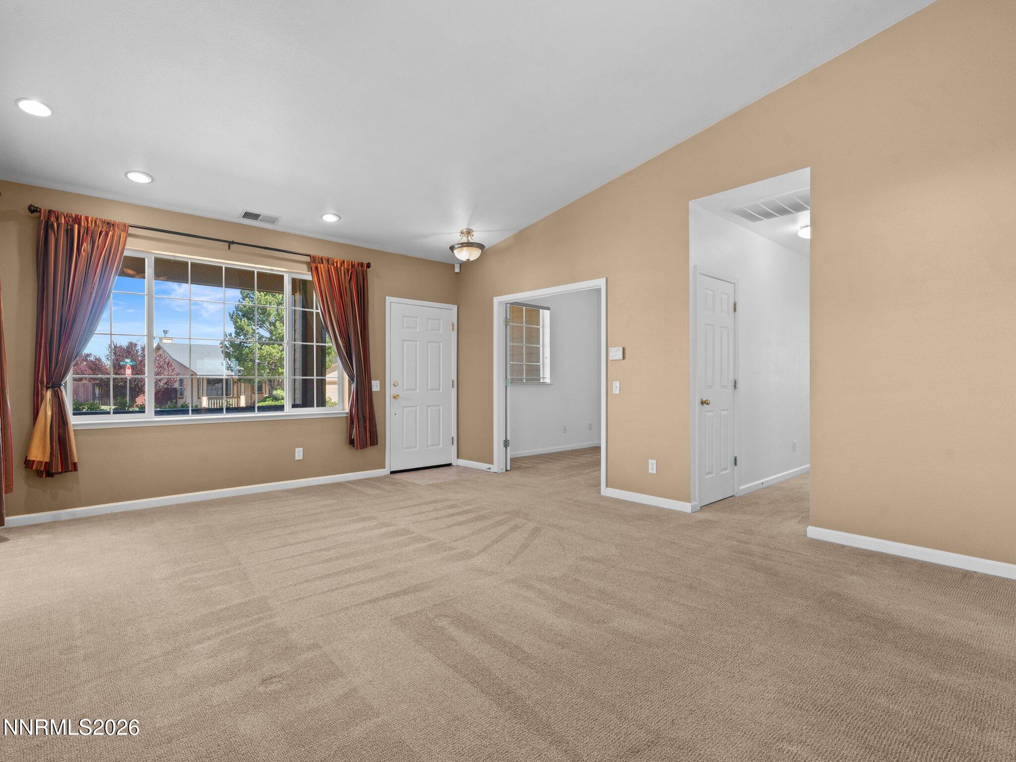 875 Vista Park Drive