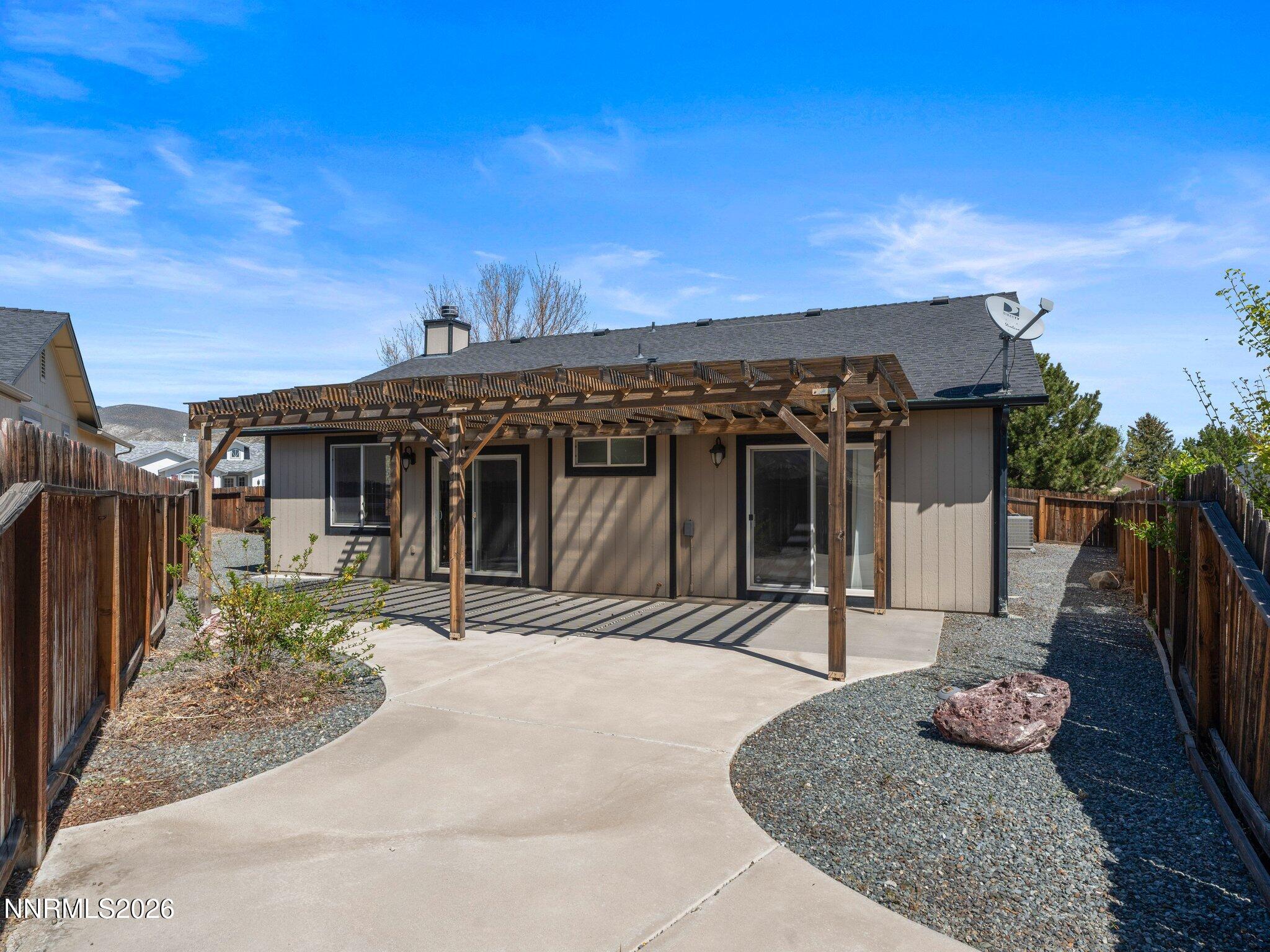 875 Vista Park Drive