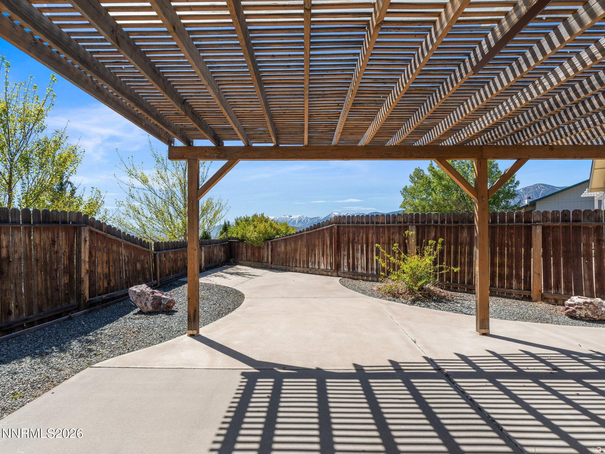 875 Vista Park Drive