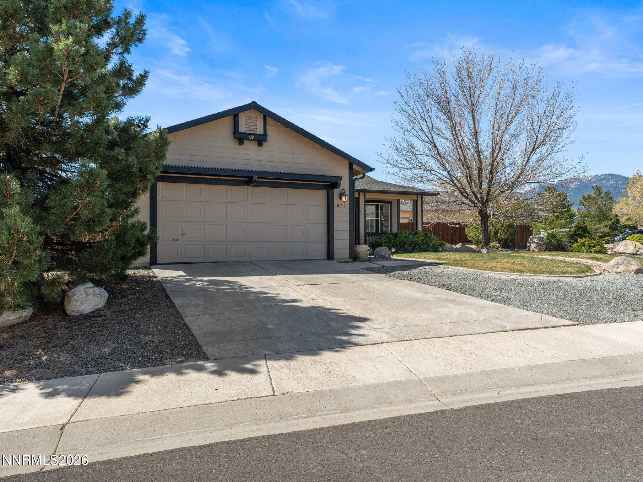 875 Vista Park Drive