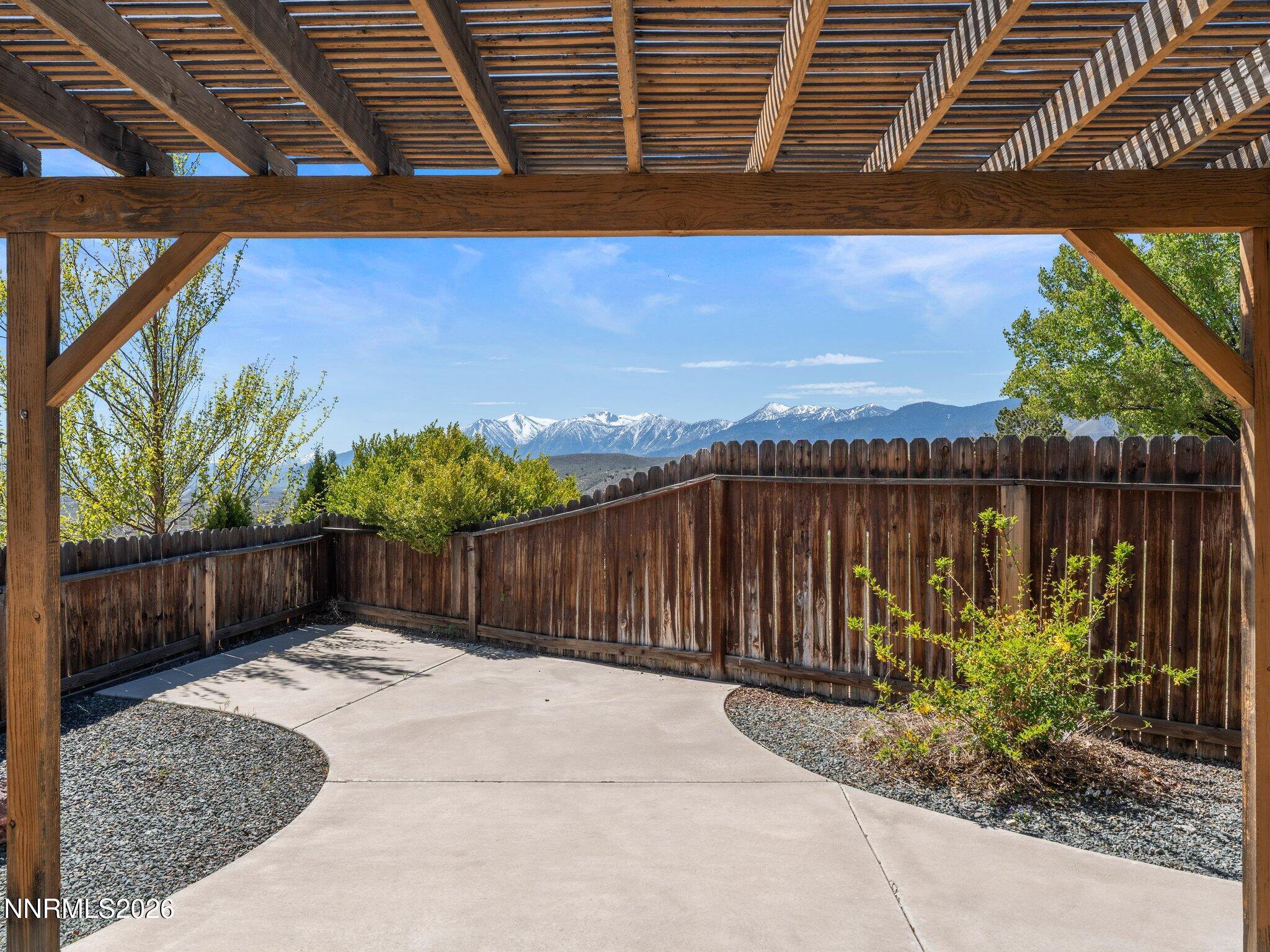 875 Vista Park Drive