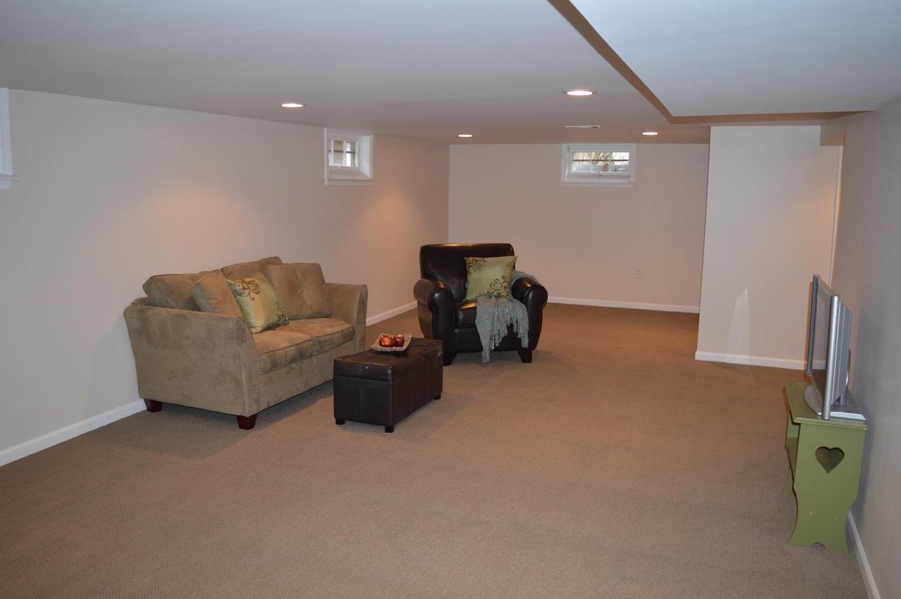 1106 Jefferson STREET