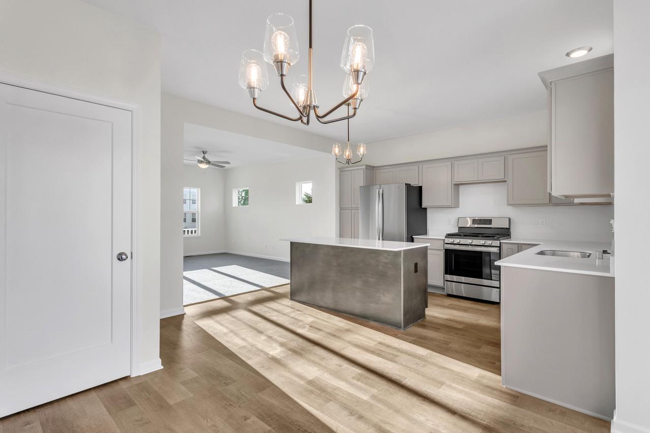 4010 35th AVENUE Lt3